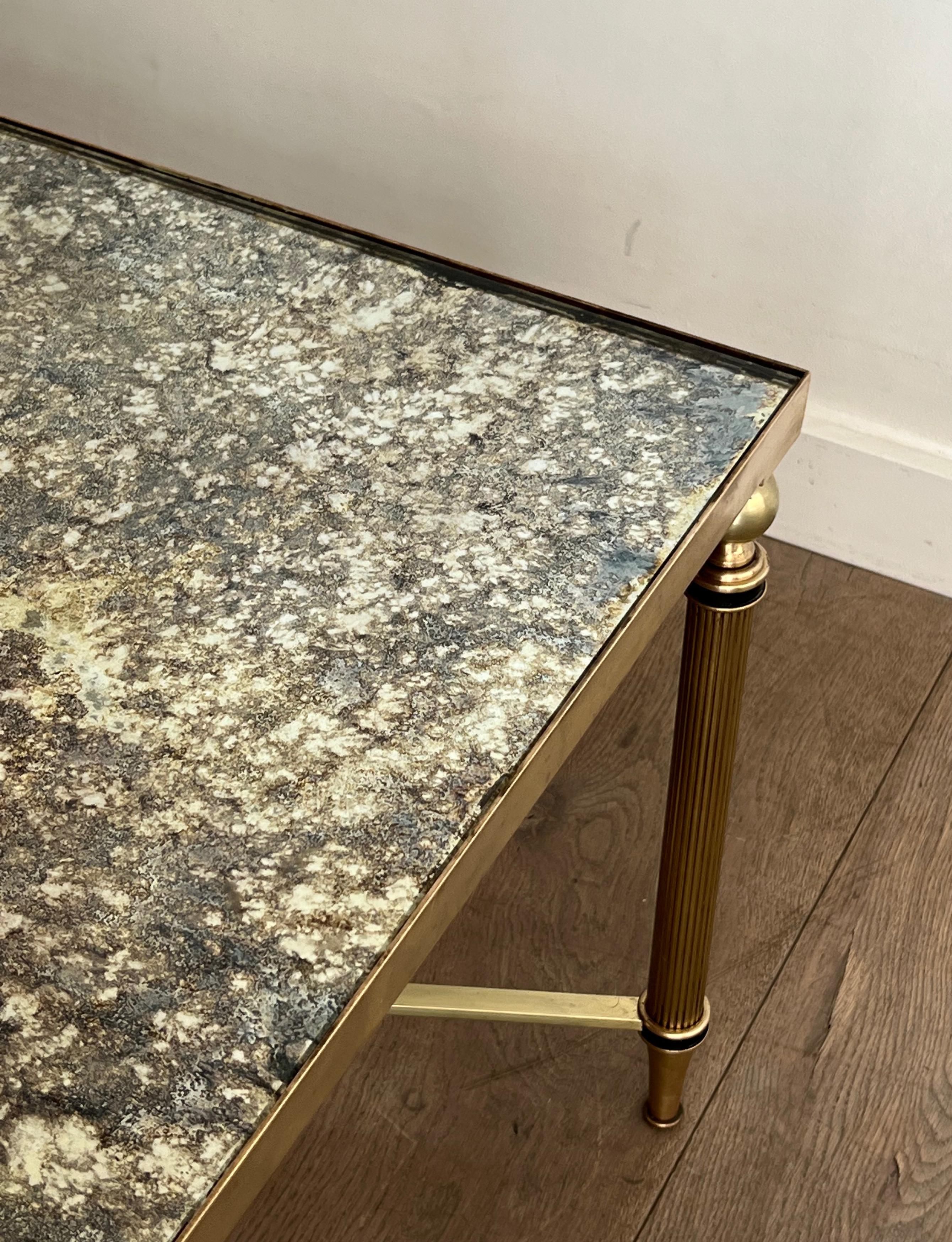 Table basse de style néoclassique avec plateau en miroir églomisé de la Maison Jansen 10