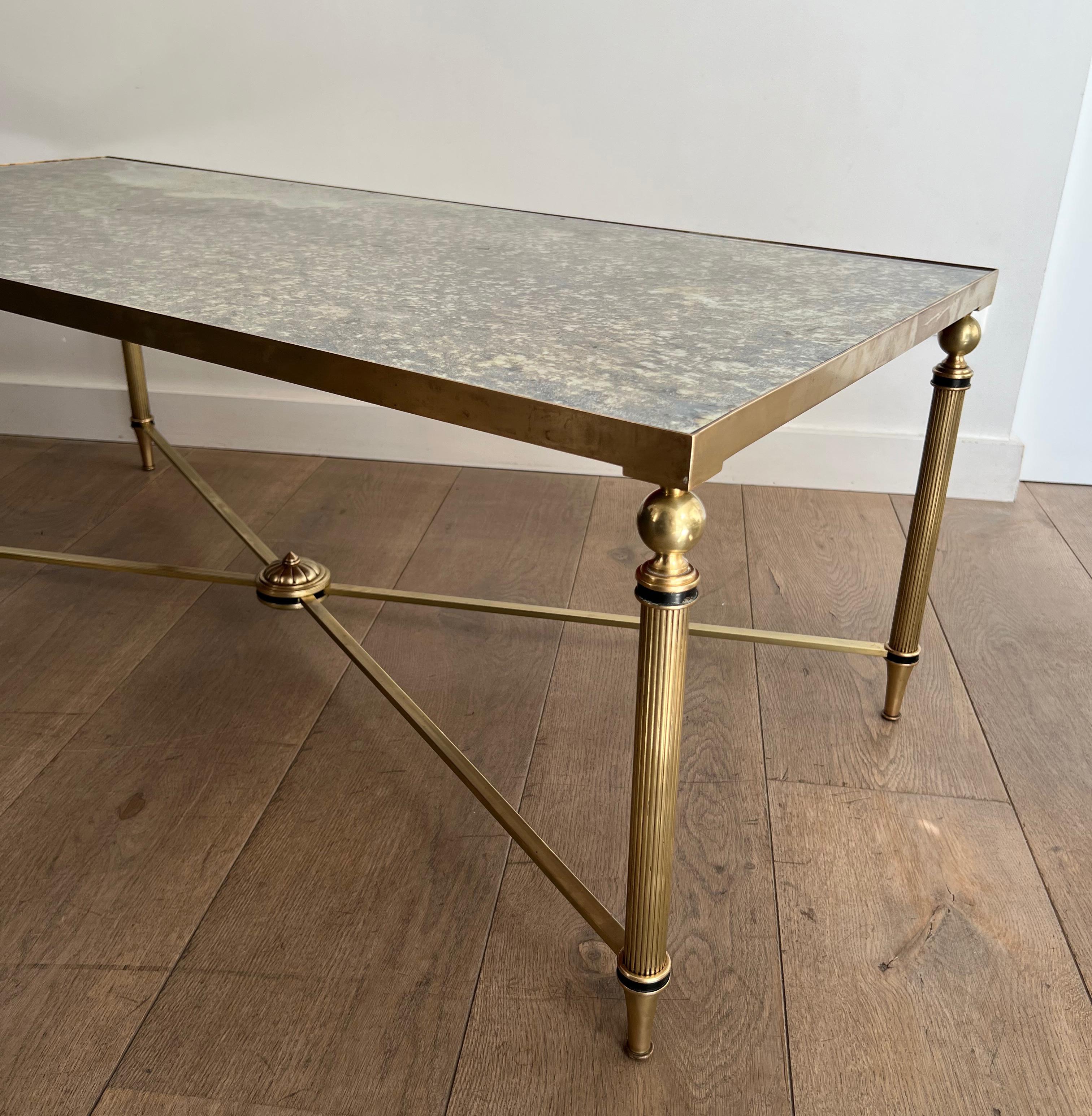 Table basse de style néoclassique avec plateau en miroir églomisé de la Maison Jansen 12