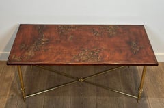 Tavolino da caffè in ottone in stile neoclassico con piano laccato in legno raffigurante