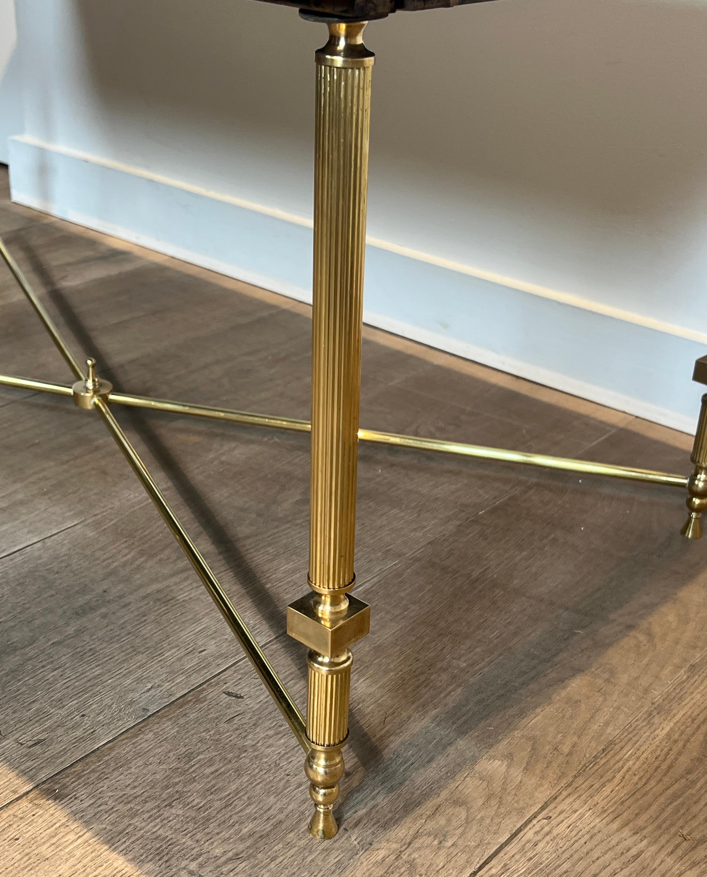 Neoclassical Style Brass Coffee Table with Wooden Lacquered Top Representing For Sale 4
