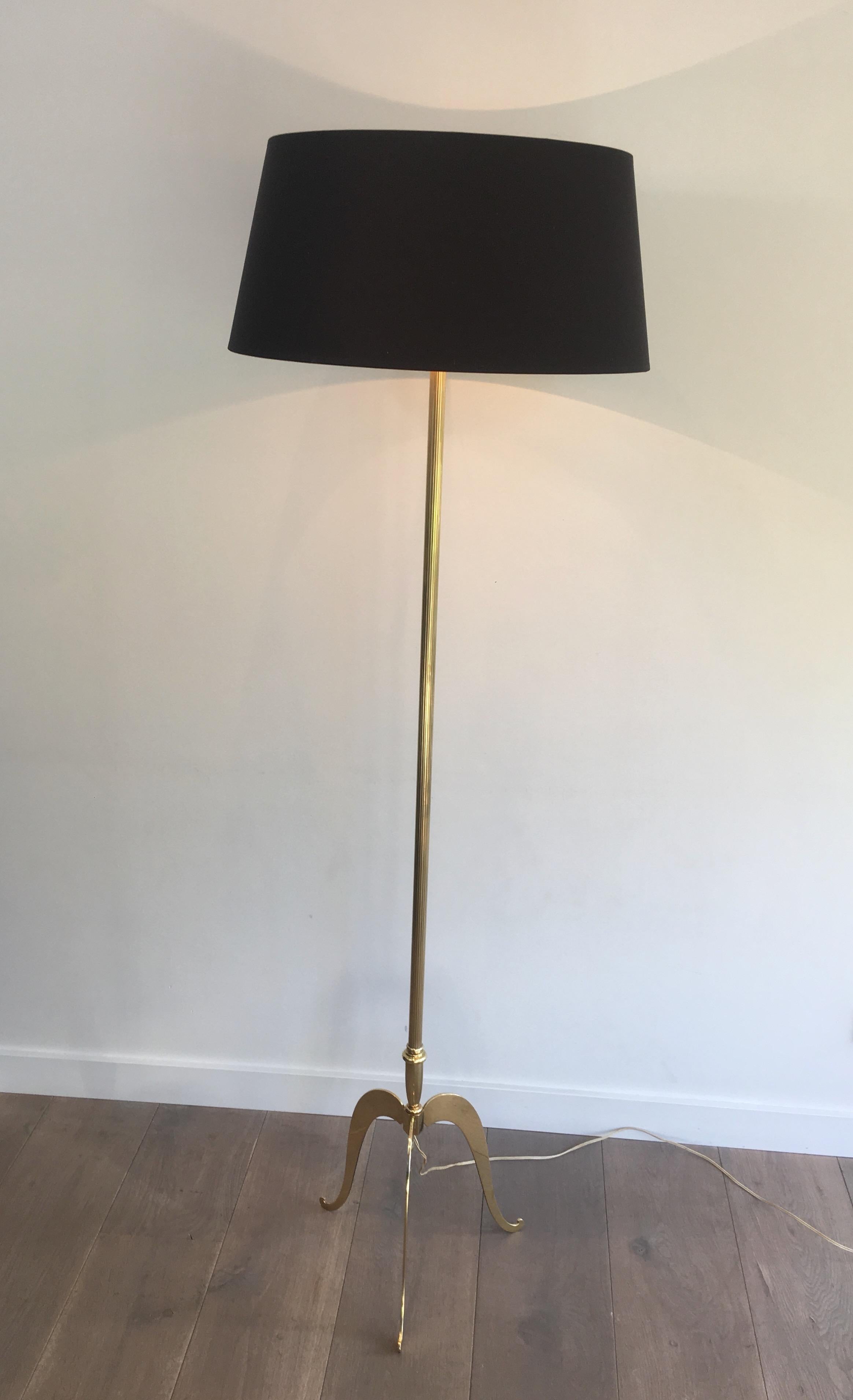 Stehlampe aus Messing im neoklassischen Stil:: französisch:: um 1940 11