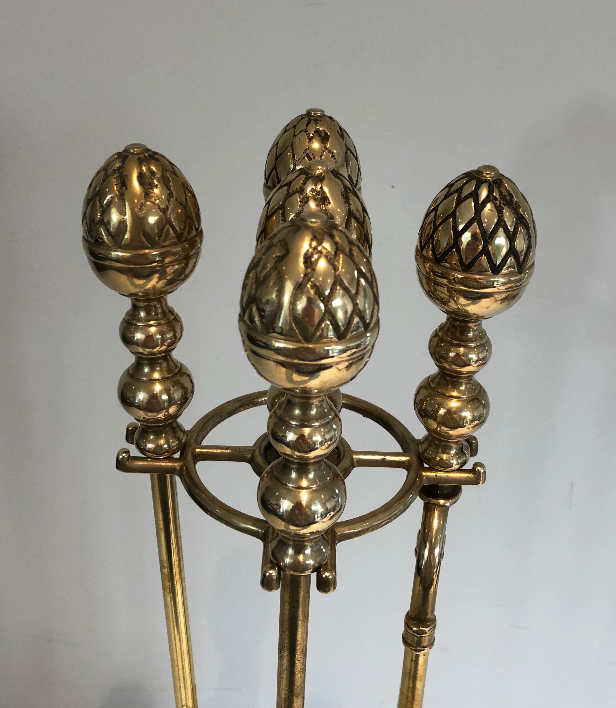 Attrezzi per caminetto ad ananas in ottone in stile neoclassico della Maison Baguès in vendita 8