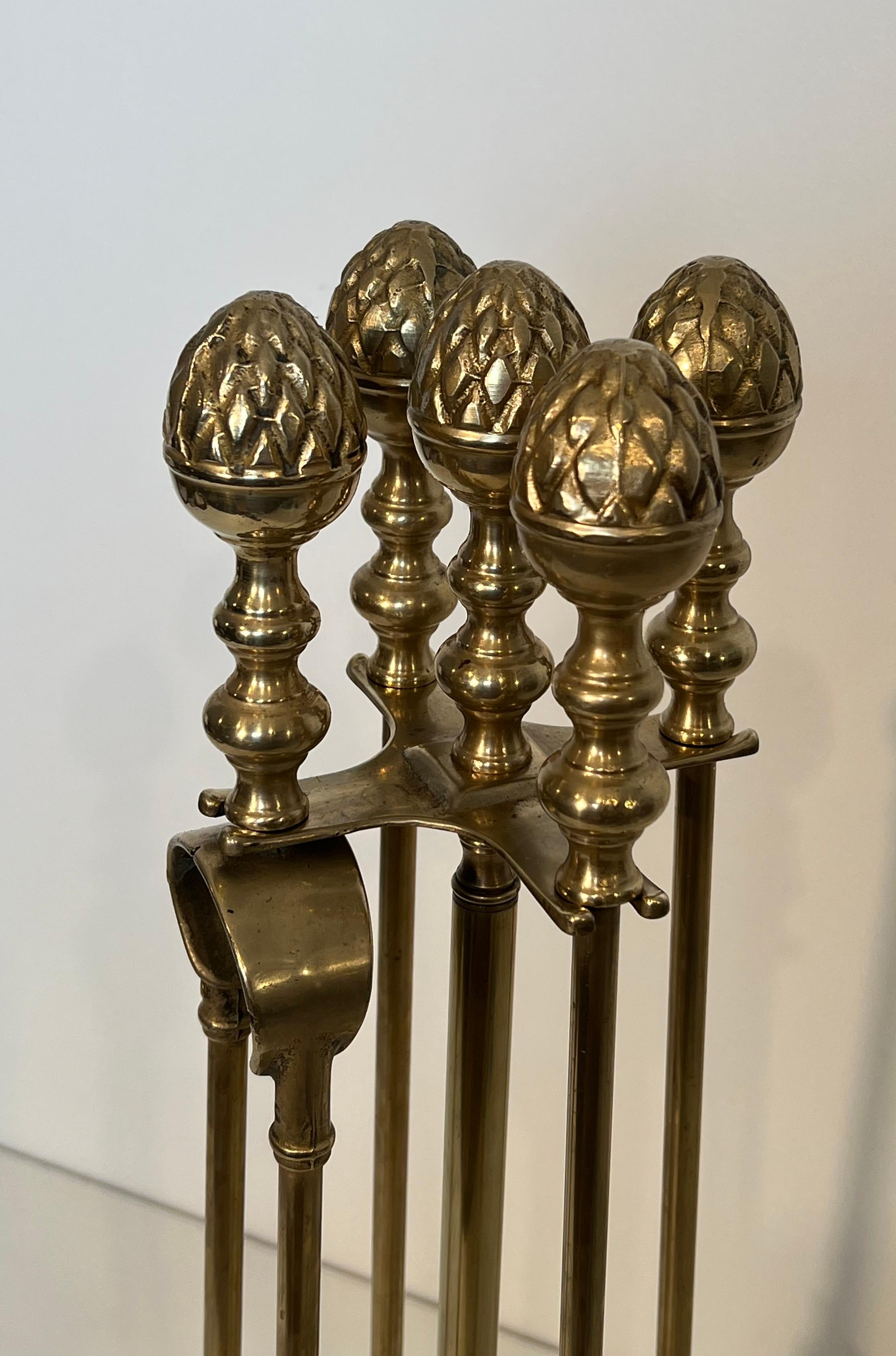 Strumenti per caminetto ad ananas in ottone in stile neoclassico, nello stile della Maison Baguès In condizioni buone in vendita a Marcq-en-Barœul, Hauts-de-France