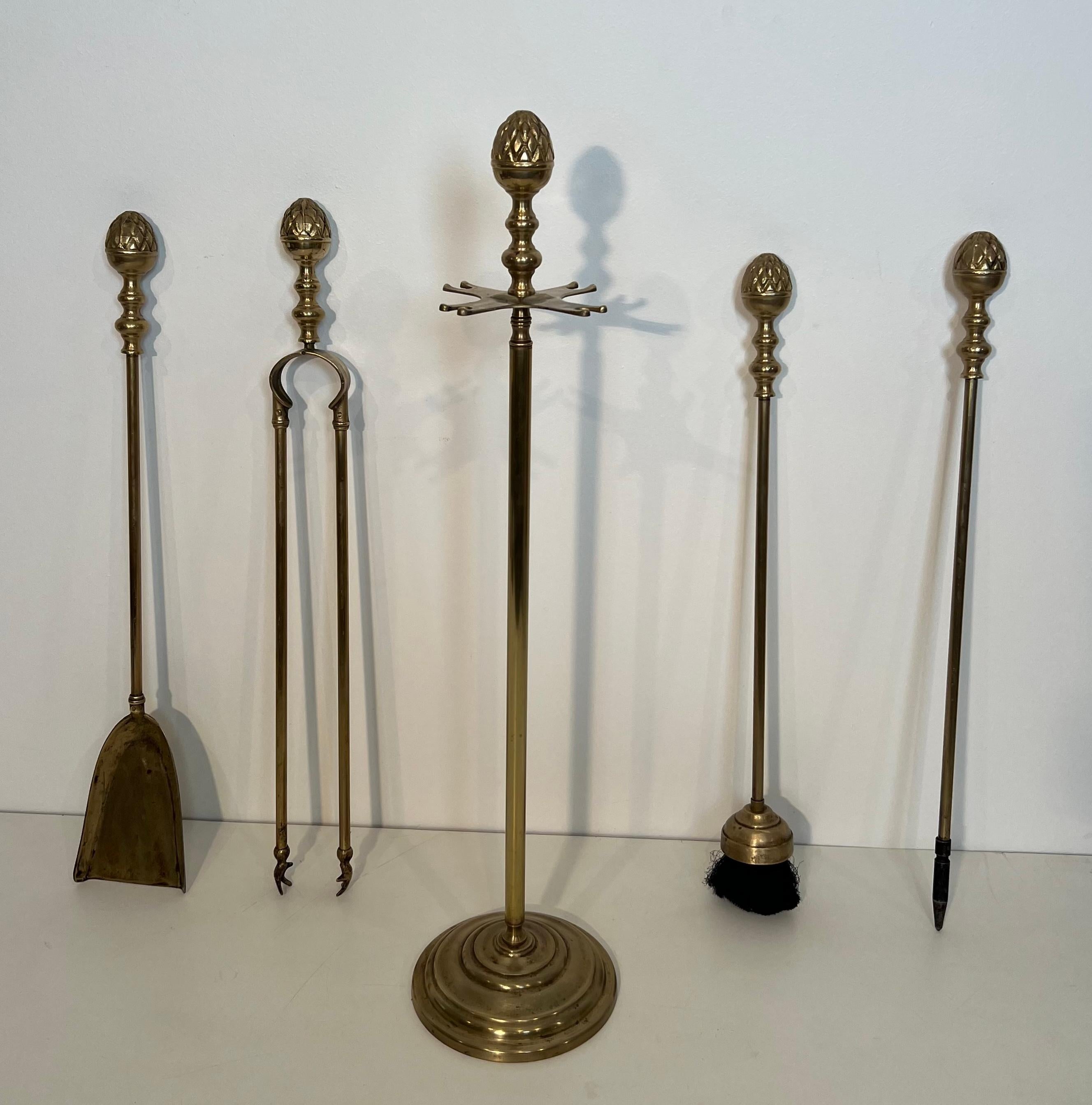 Strumenti per caminetto ad ananas in ottone in stile neoclassico, nello stile della Maison Baguès in vendita 1