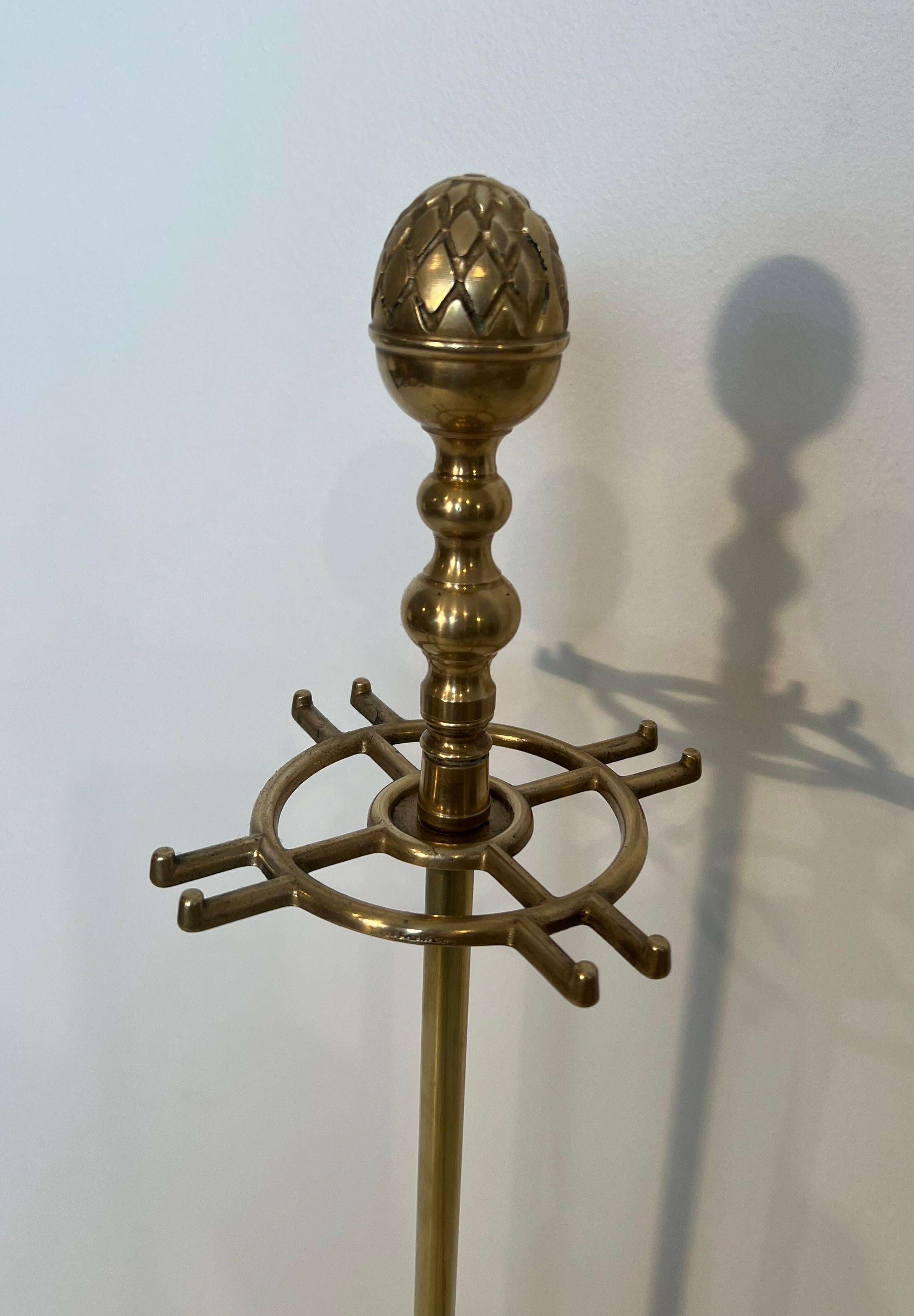 Strumenti per caminetto ad ananas in ottone in stile neoclassico Nello stile della Maison Baguès in vendita 2