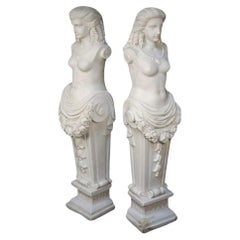 Estatuas de Torso Femenino de Mármol de Carrara Italiano Tallado de Estilo Neoclásico - un Par
