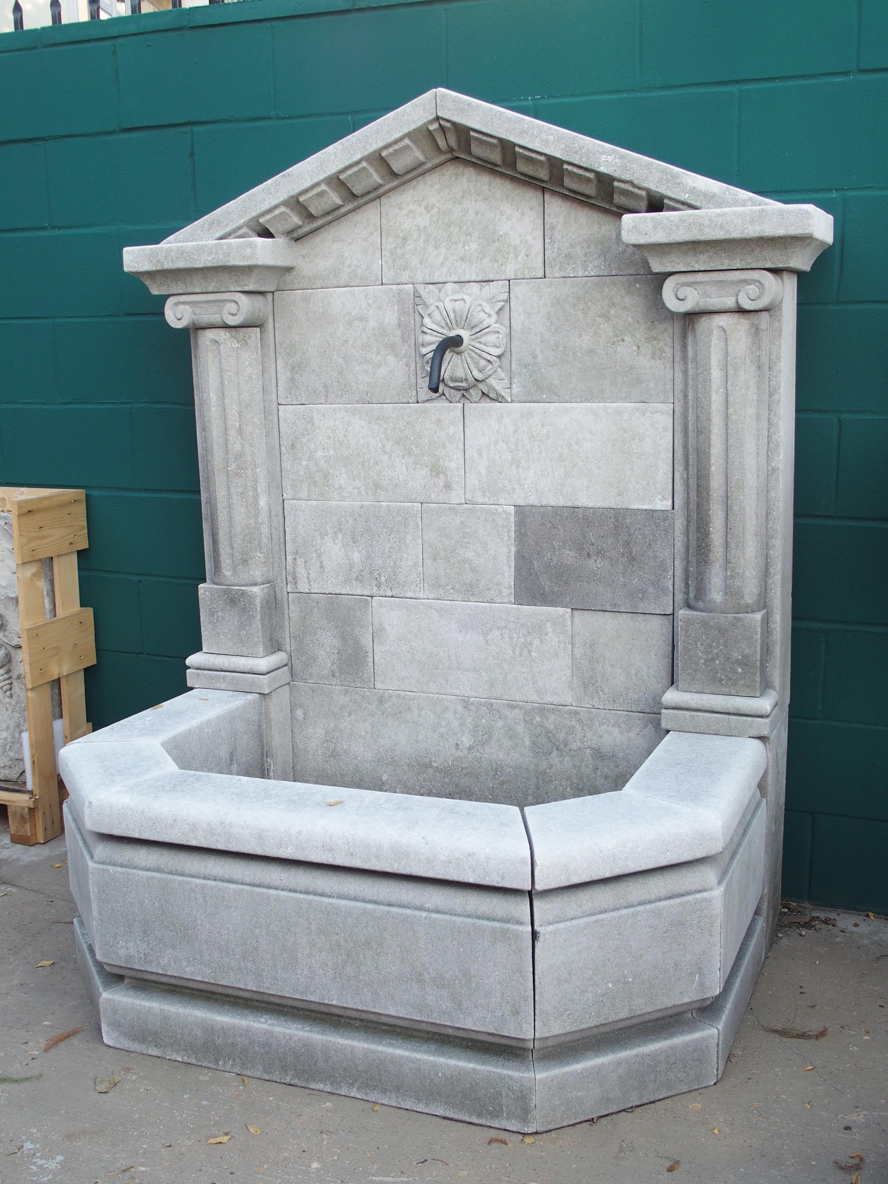 Italian Neoclassical Style Carved Limestone Wall Fountain from Northern Italy For Sale