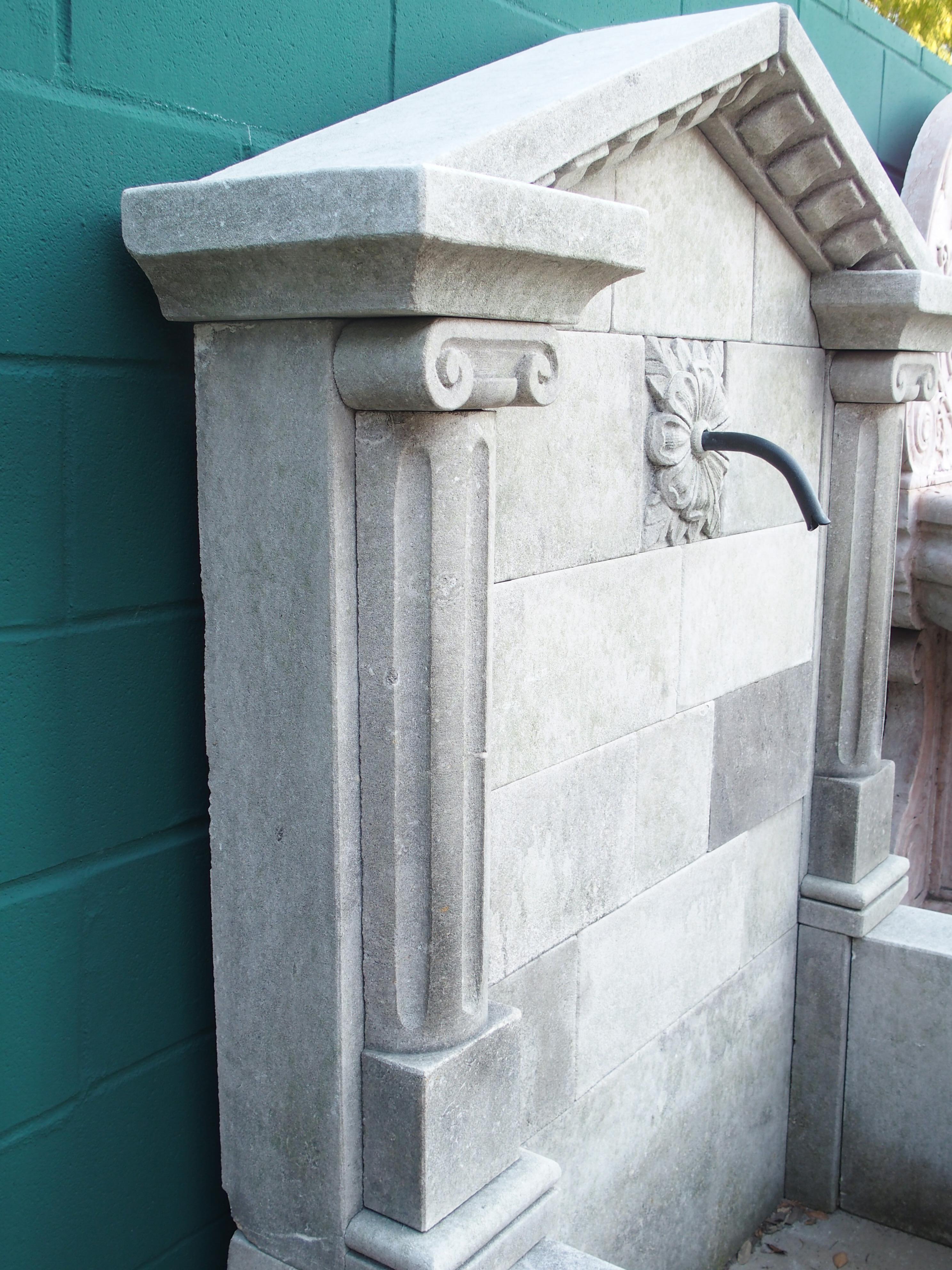 Neoclassical Style Carved Limestone Wall Fountain from Northern Italy For Sale 1