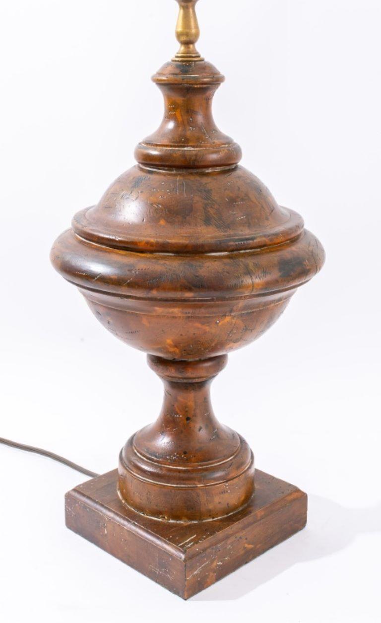 Neoclassical Style Carved Wood Urn Table Lamp In Good Condition For Sale In New York, NY