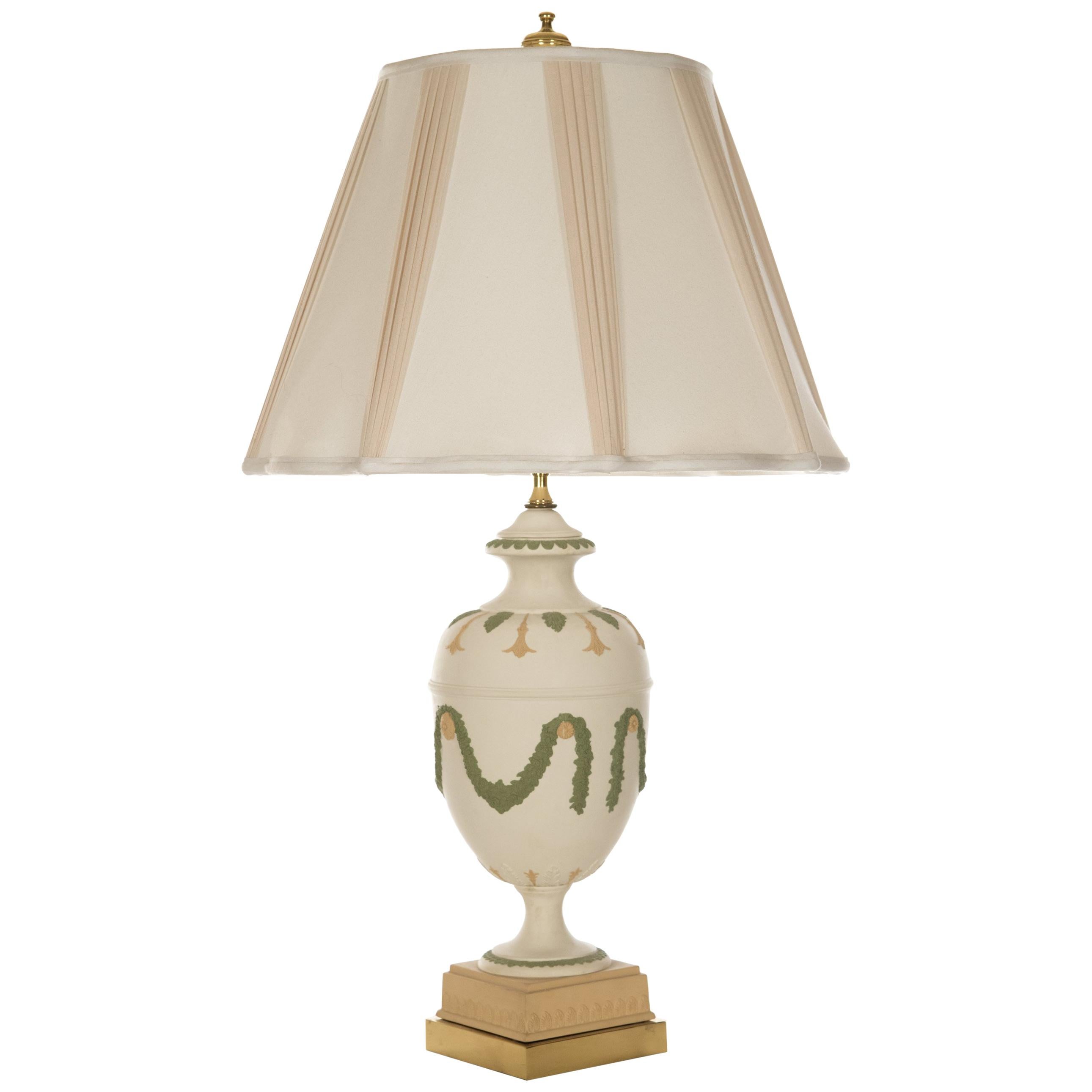 Neoclassical Style Ceramic Table Lamp with Garlands For Sale