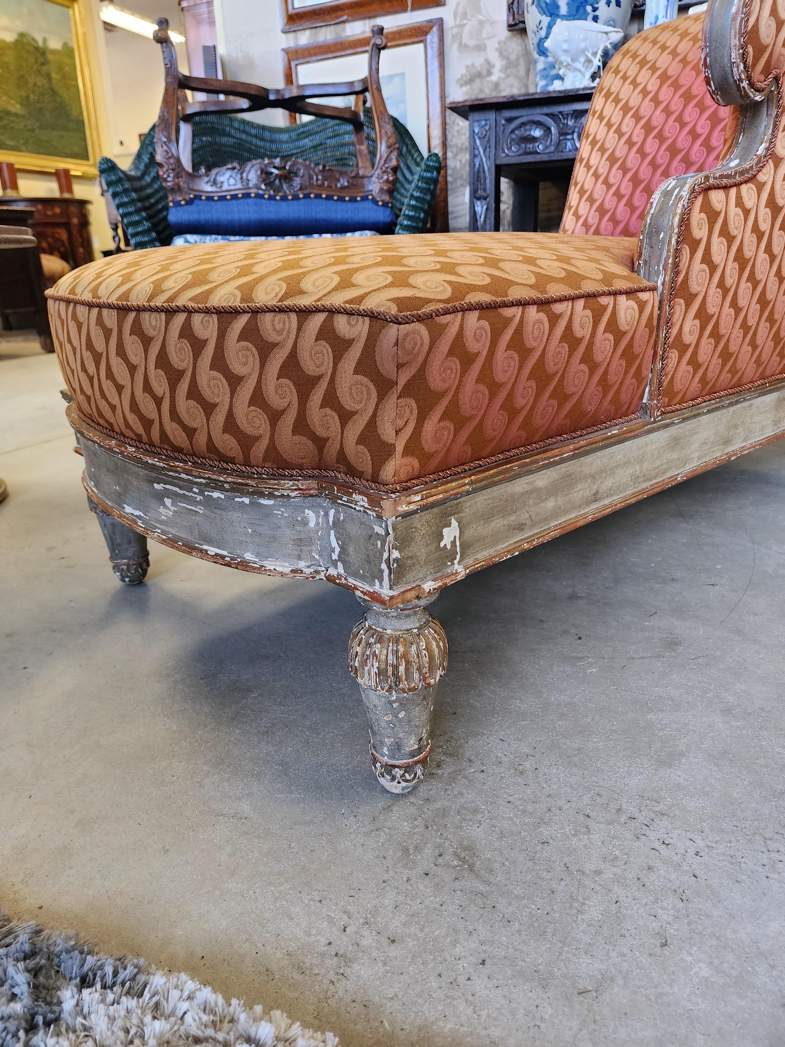 Hand-Carved Neoclassical Style Chais Lounge