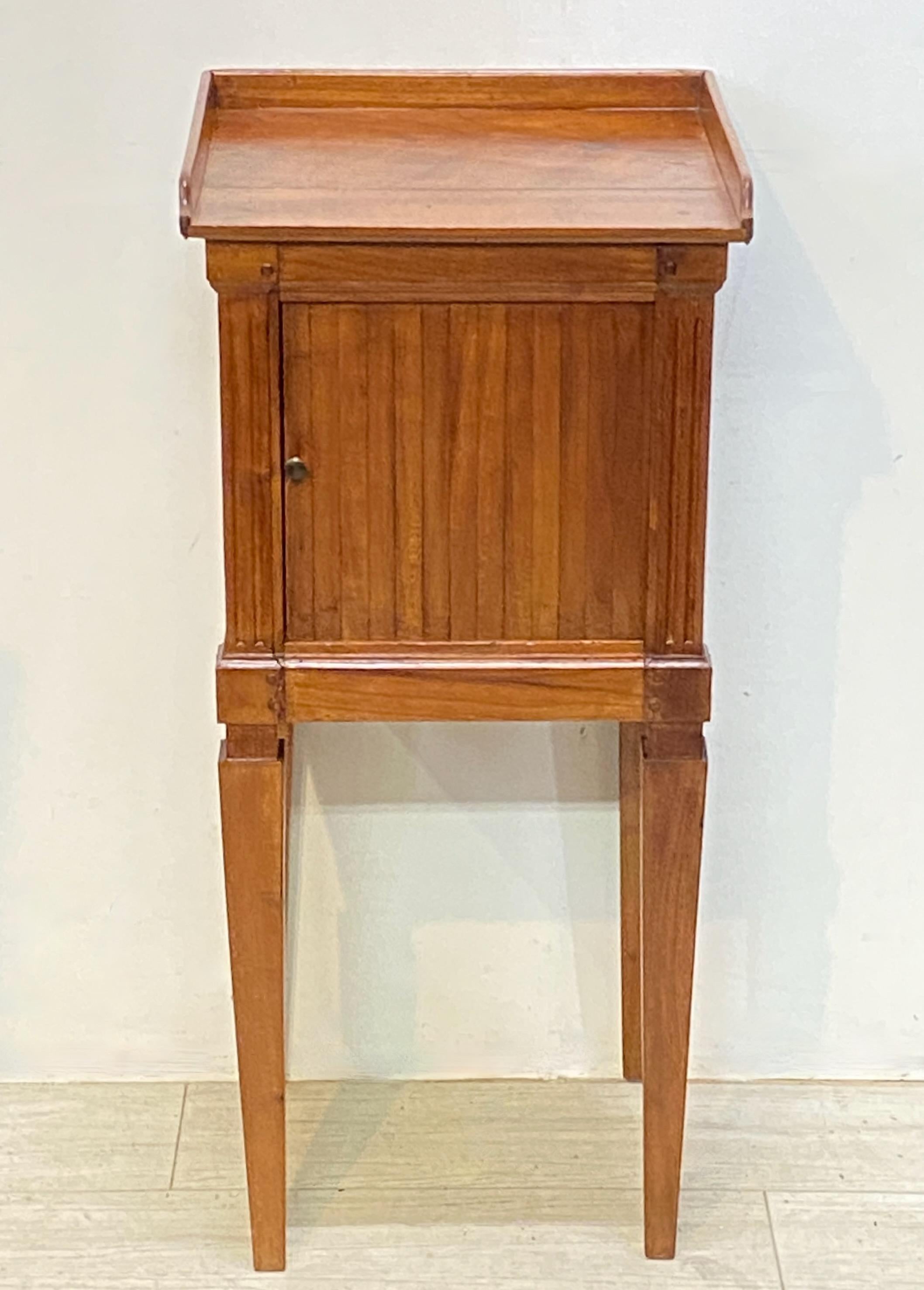 Neoclassical Style Cherrywood Bedside Table Cabinet, French Late 18th Century 8