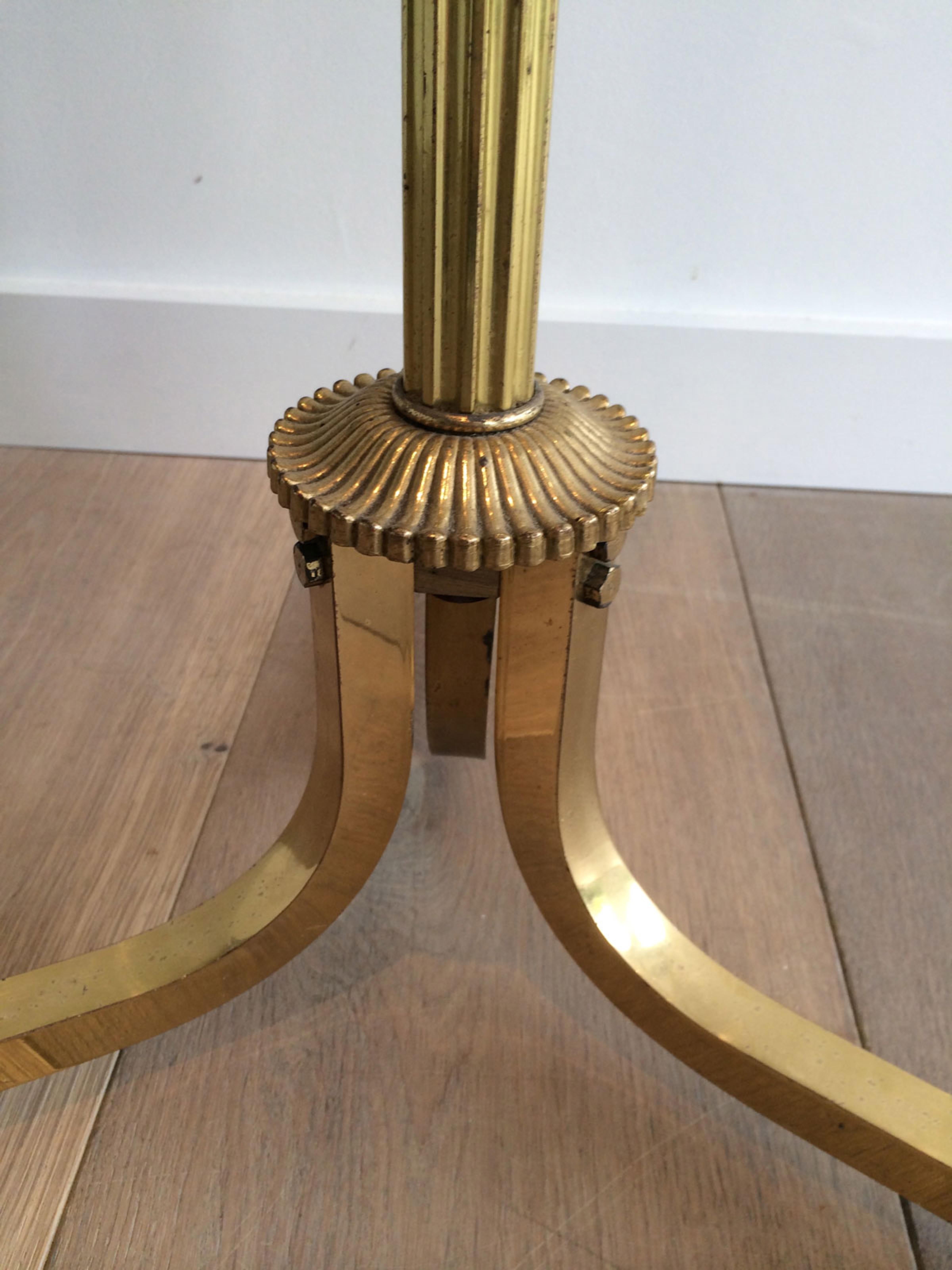 Metà XX secolo Appendiabiti in stile neoclassico. Lavoro francese. Circa 1940 in vendita