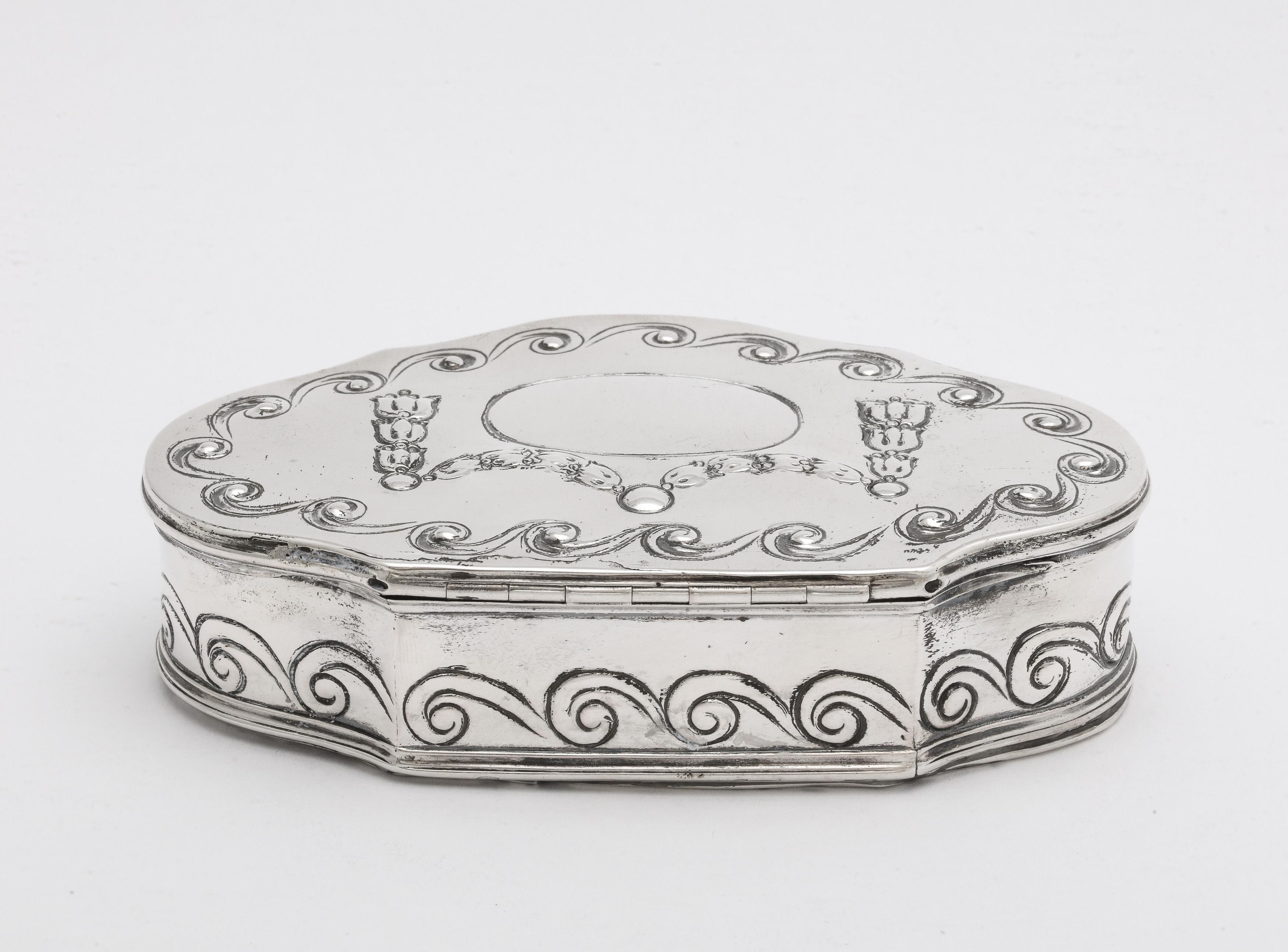 Sterling Silver Neoclassical-Style Continental Silver '.800' Trinkets Box with Hinged Lid