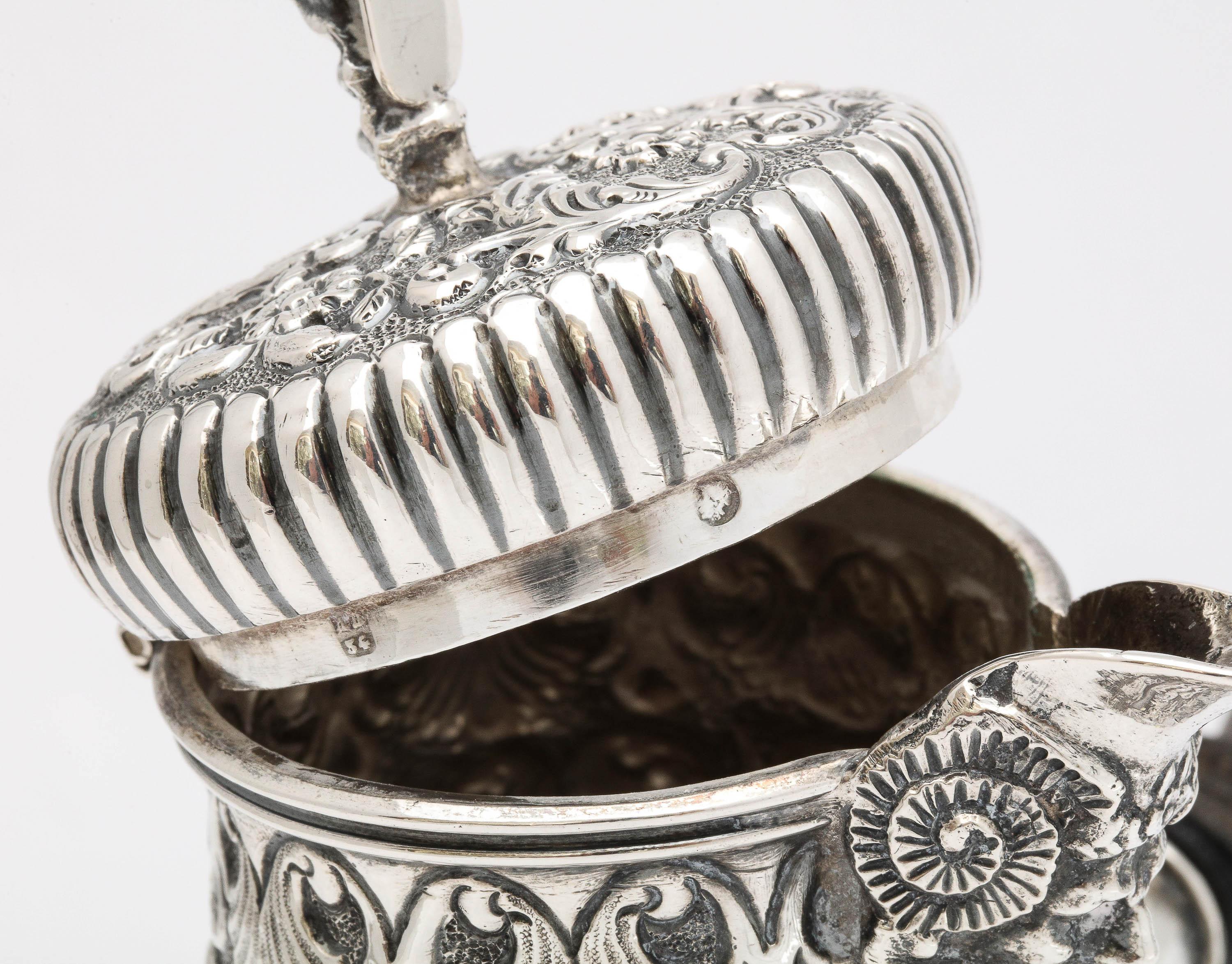 Neoclassical Style Dutch Continental Silver (.800) Chocolate Pot With Hinged Lid For Sale 13