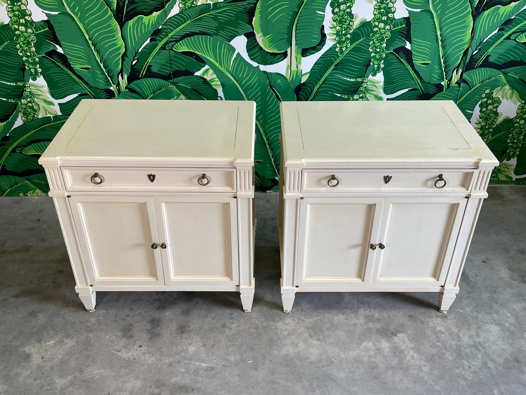 Neoclassical Style End Tables, a Pair In Good Condition In Jacksonville, FL