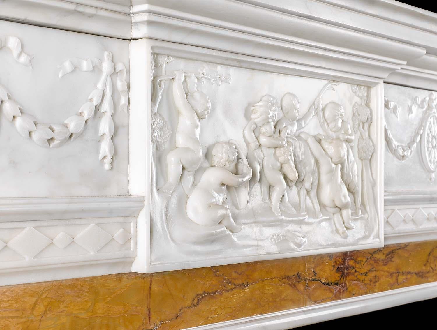 Neoclassical Style Fireplace in Statuary and Sienna Marble In Good Condition In London, GB