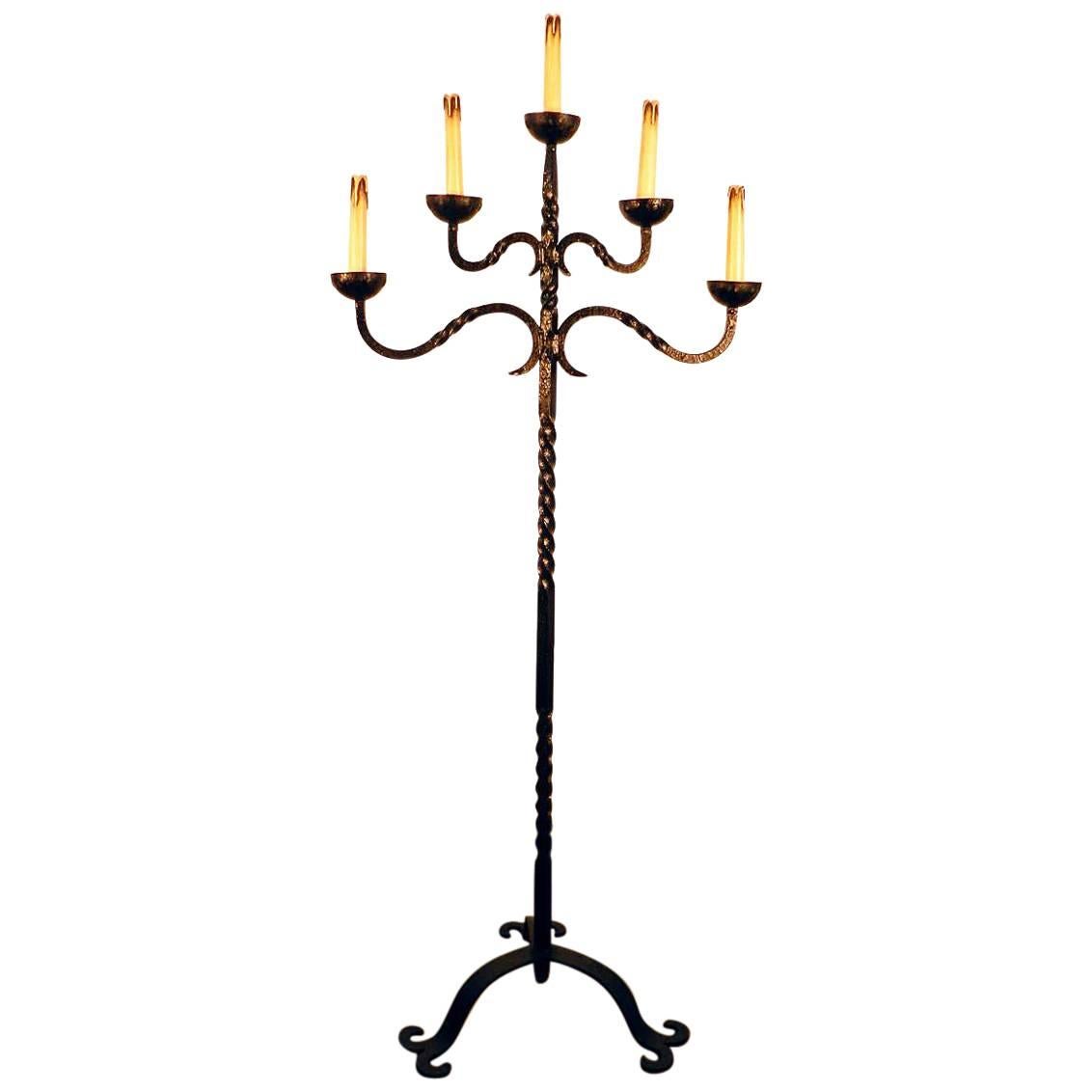 Lampada da terra in ferro battuto in stile neoclassico, 1950 circa
