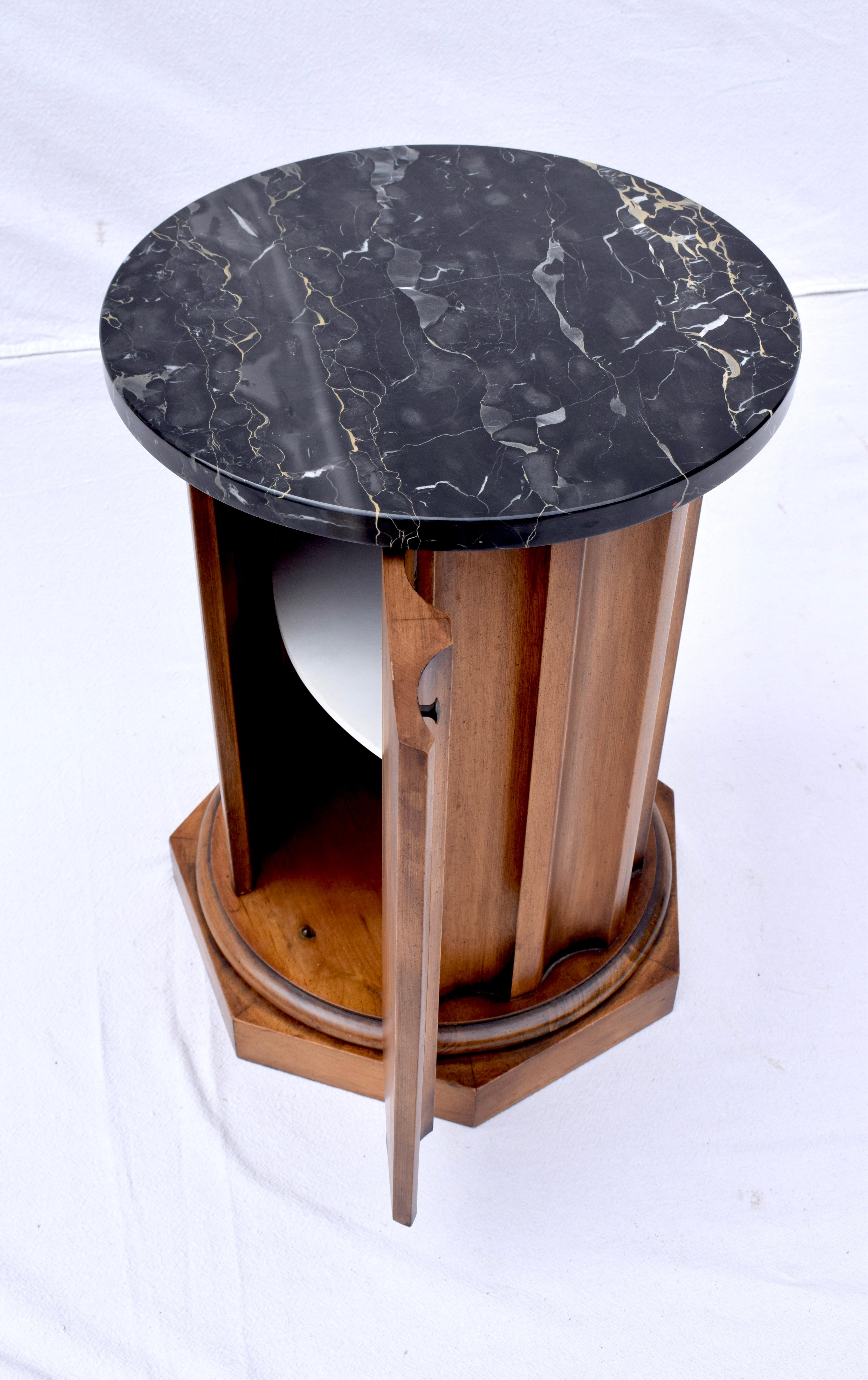 Neoclassical Style Fluted Marble Column Side Table/Cabinet For Sale 2