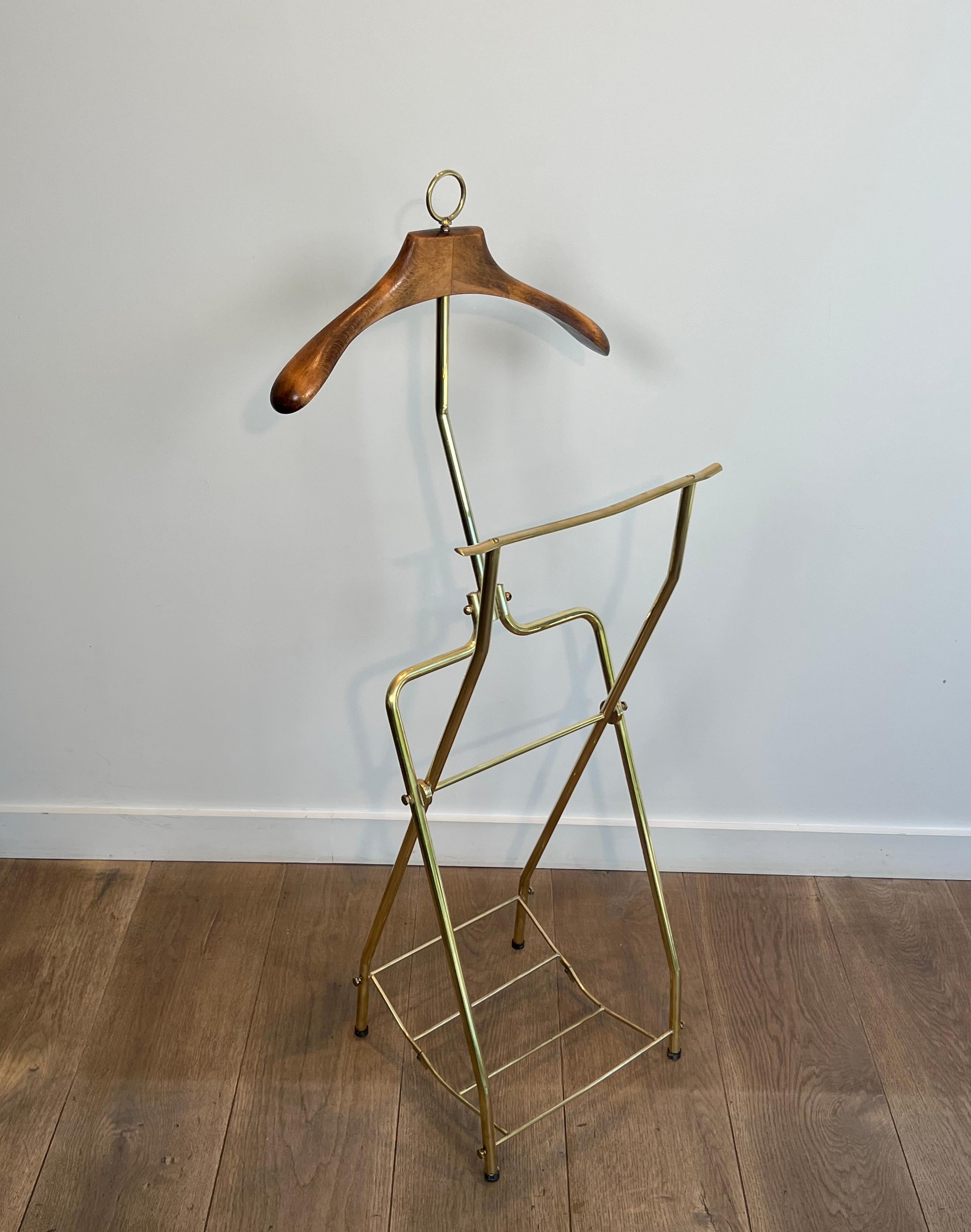 Valet in stile neoclassico Foldes in ottone e legno con rotelle in vendita 7