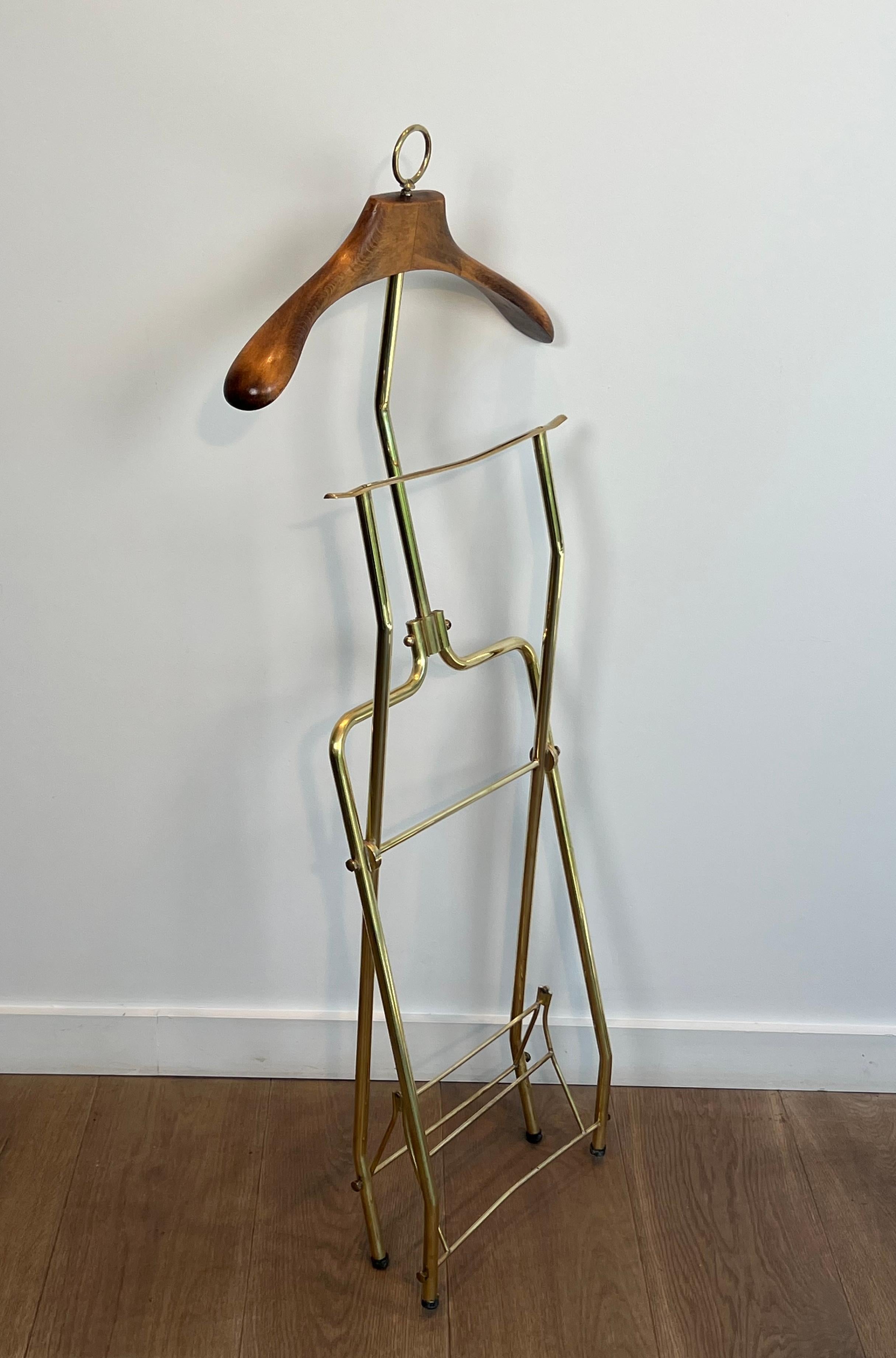Neoclassico Valet in stile neoclassico Foldes in ottone e legno con rotelle in vendita