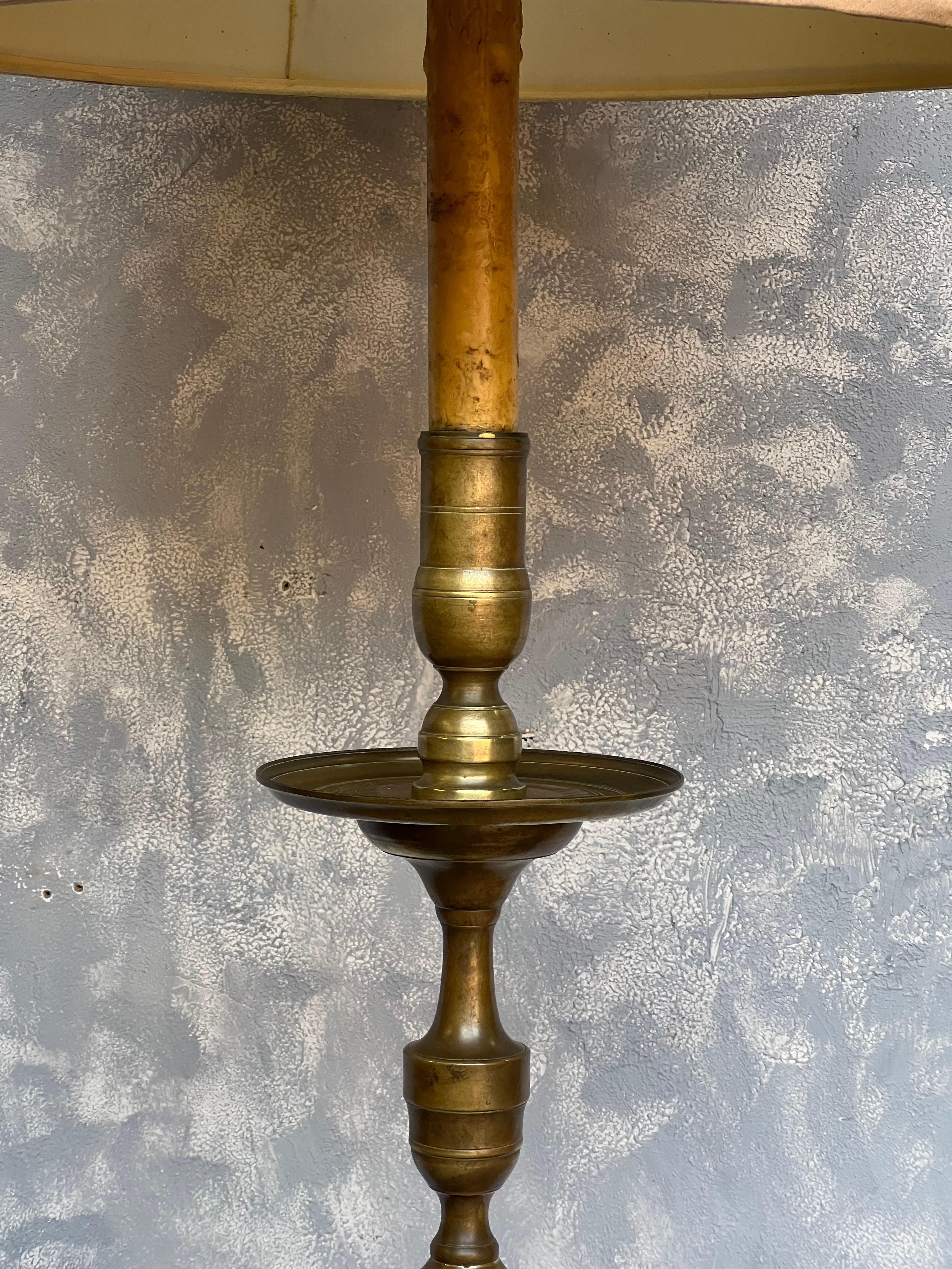Neoclassical Style French Brass and  Bronze Floor Lamp For Sale 3