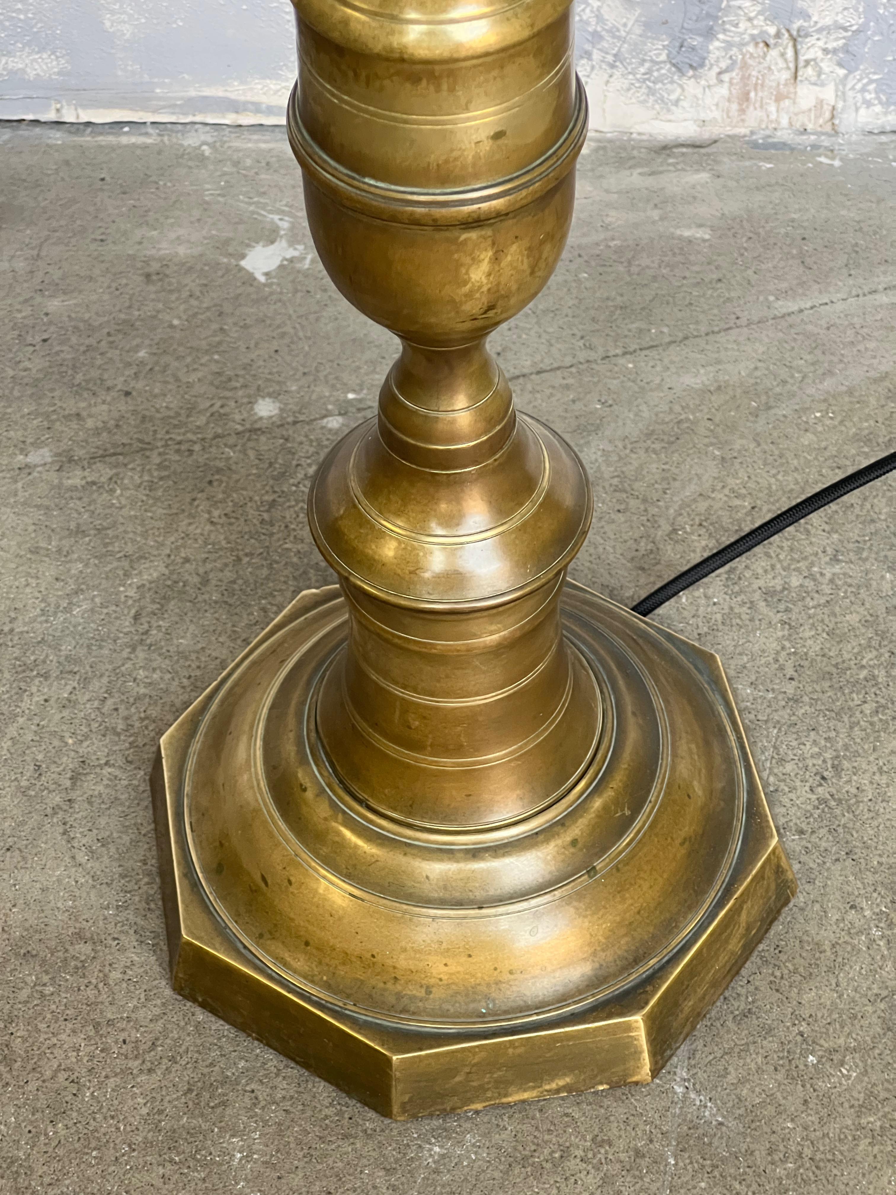 Neoclassical Style French Brass and  Bronze Floor Lamp For Sale 4