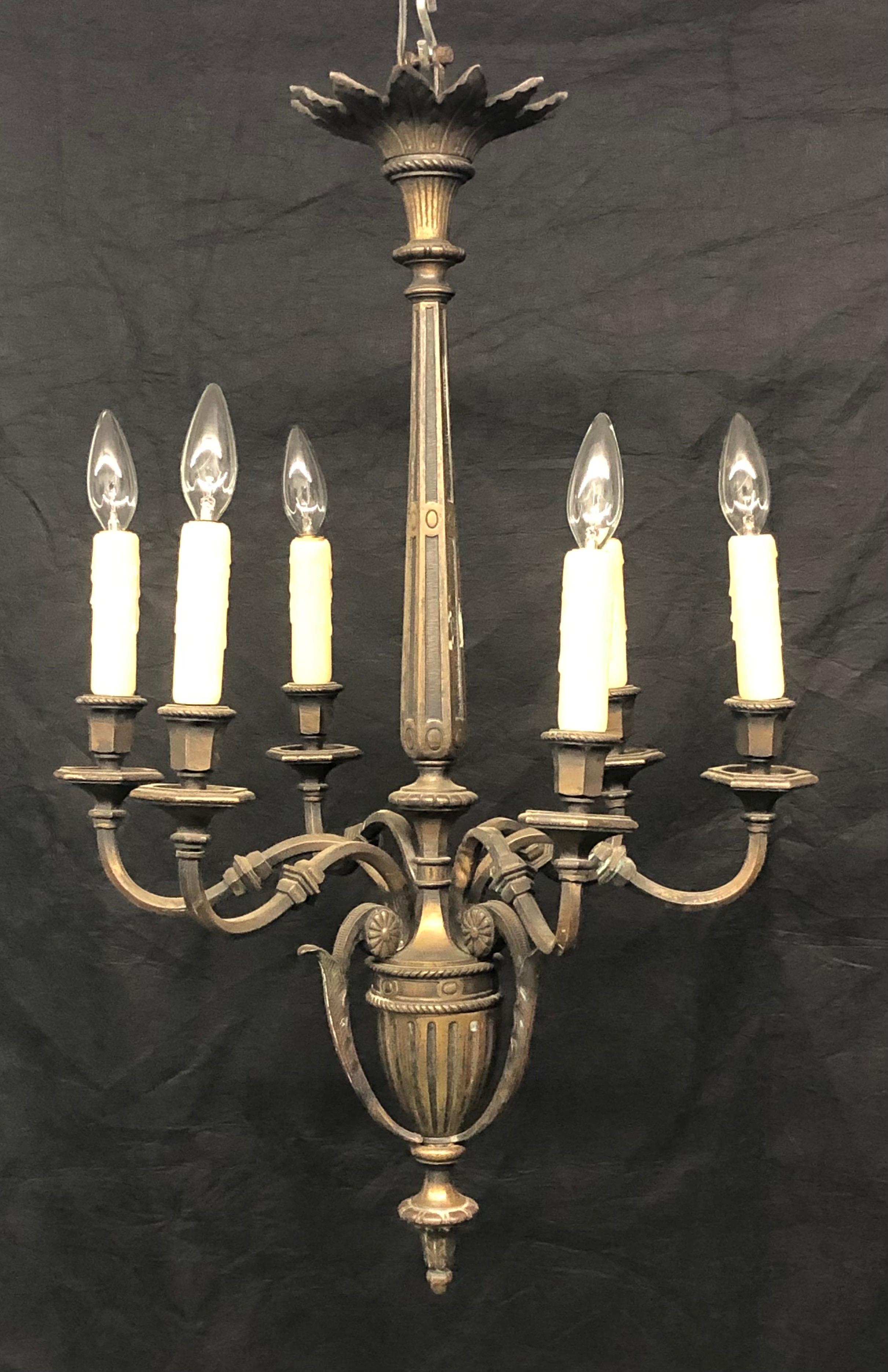  Neoclassical Style French Brass Chandelier, Early 20th C. In Good Condition For Sale In Charleston, SC