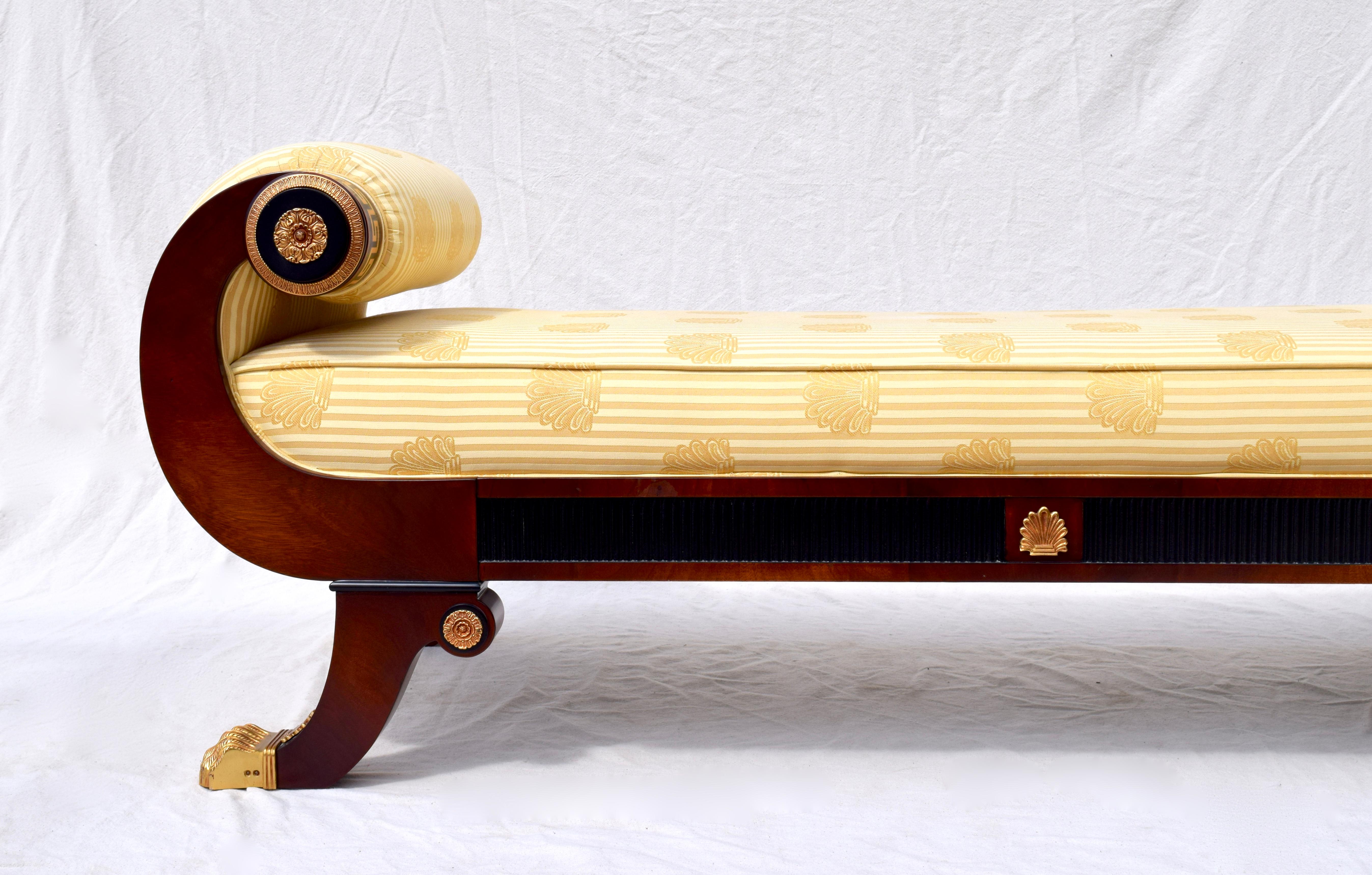 20th Century Neoclassical Style French Recamier or Daybed in the Style of Maitland Smith