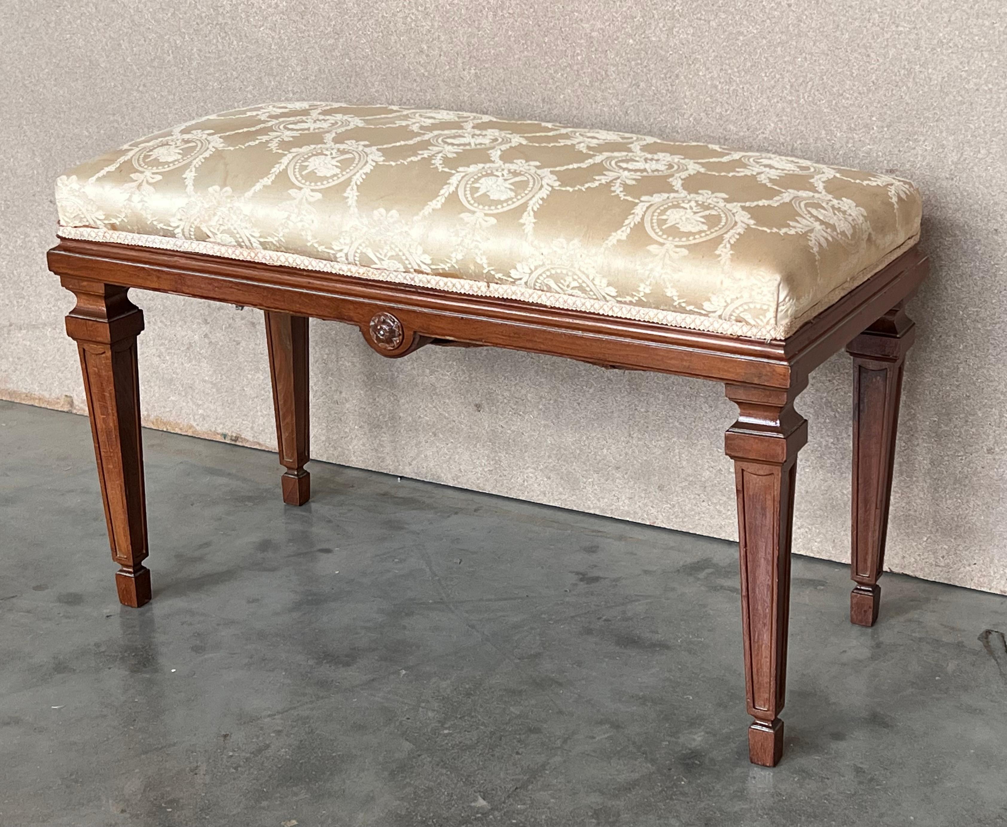 20th Century Neoclassical Style French Walnut Benches with Carved Legs, a Pair For Sale