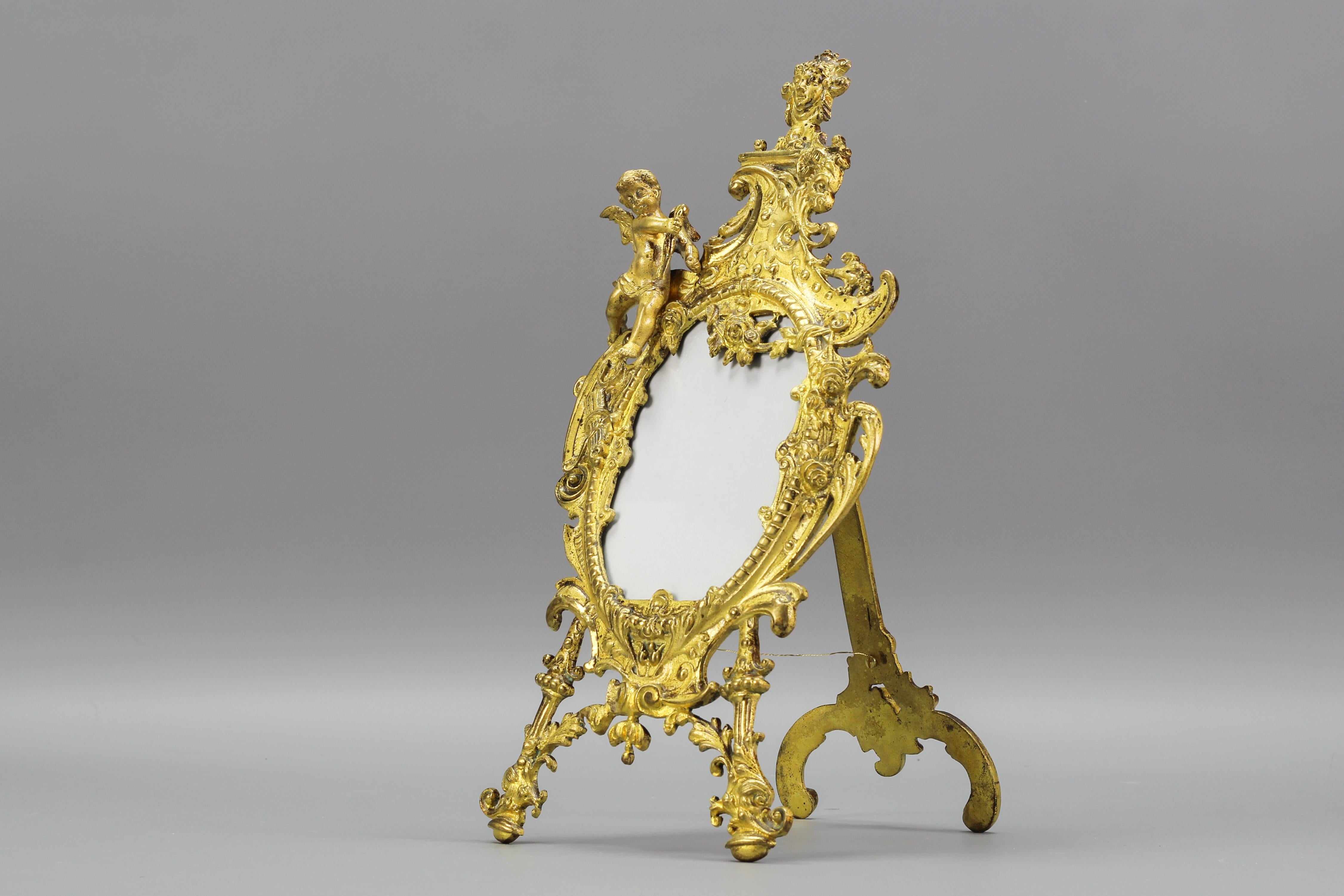 Neoclassical Style Gilt Bronze Picture Frame with Cherub, France, Late 19th C For Sale 4