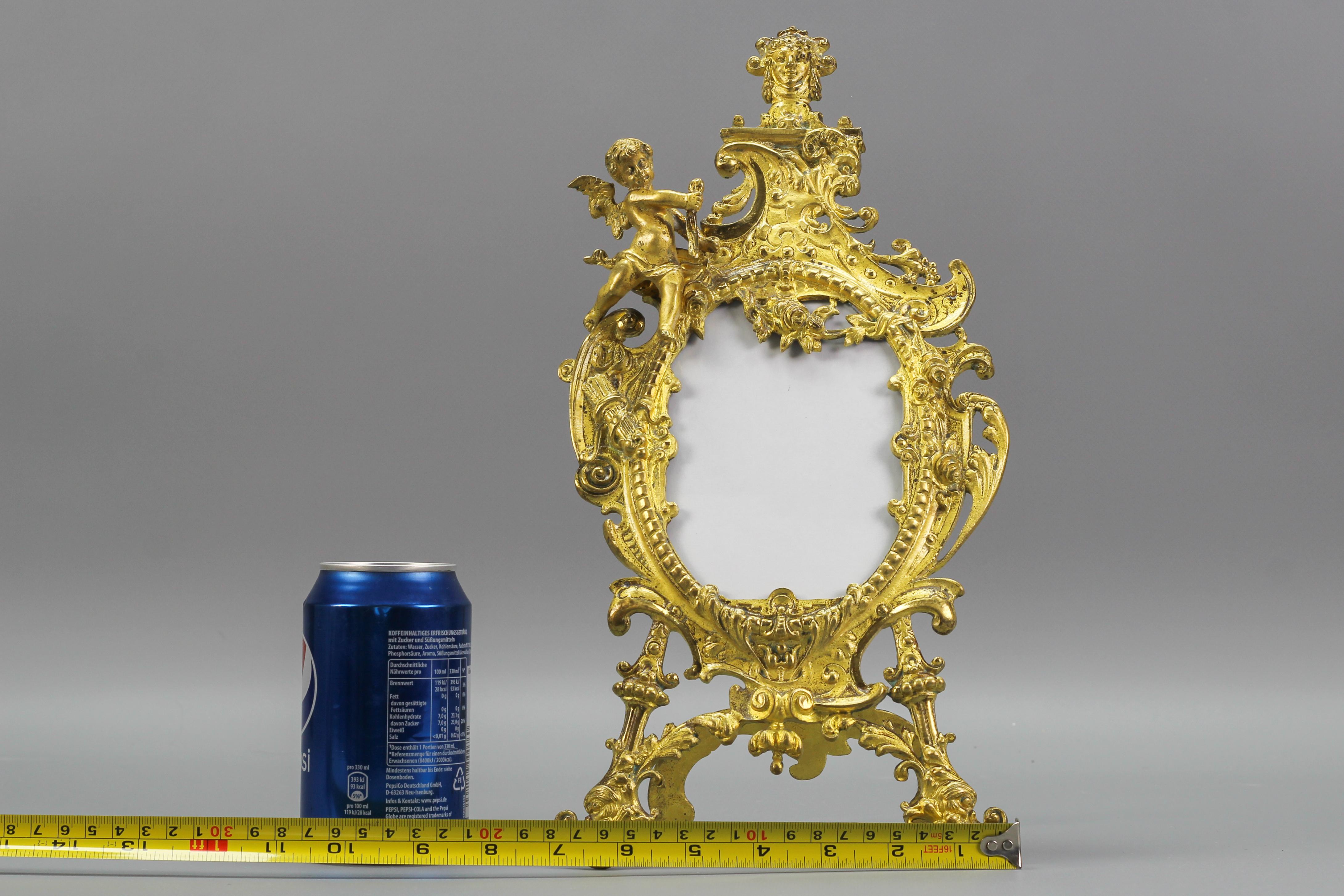 Neoclassical Style Gilt Bronze Picture Frame with Cherub, France, Late 19th C For Sale 12