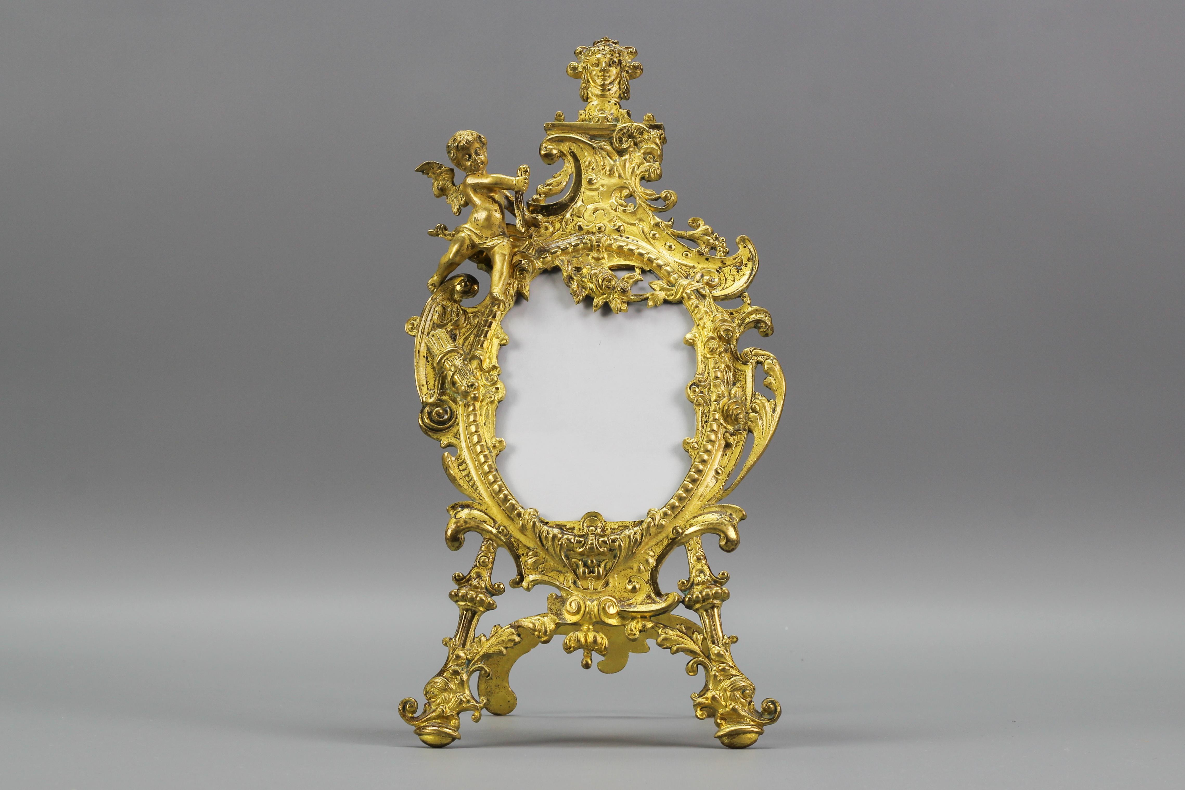 Neoclassical Style Gilt Bronze Picture Frame with Cherub, France, Late 19th C For Sale 13