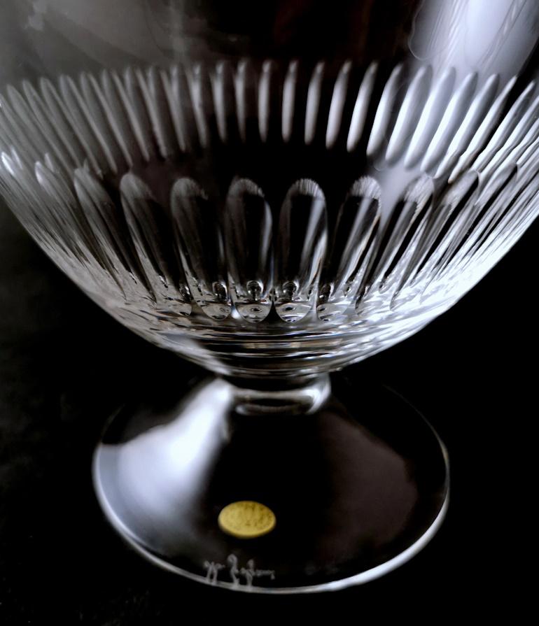 Italienische Kristallvase im neoklassischen Stil mit Feston-Gravuren im Angebot 4