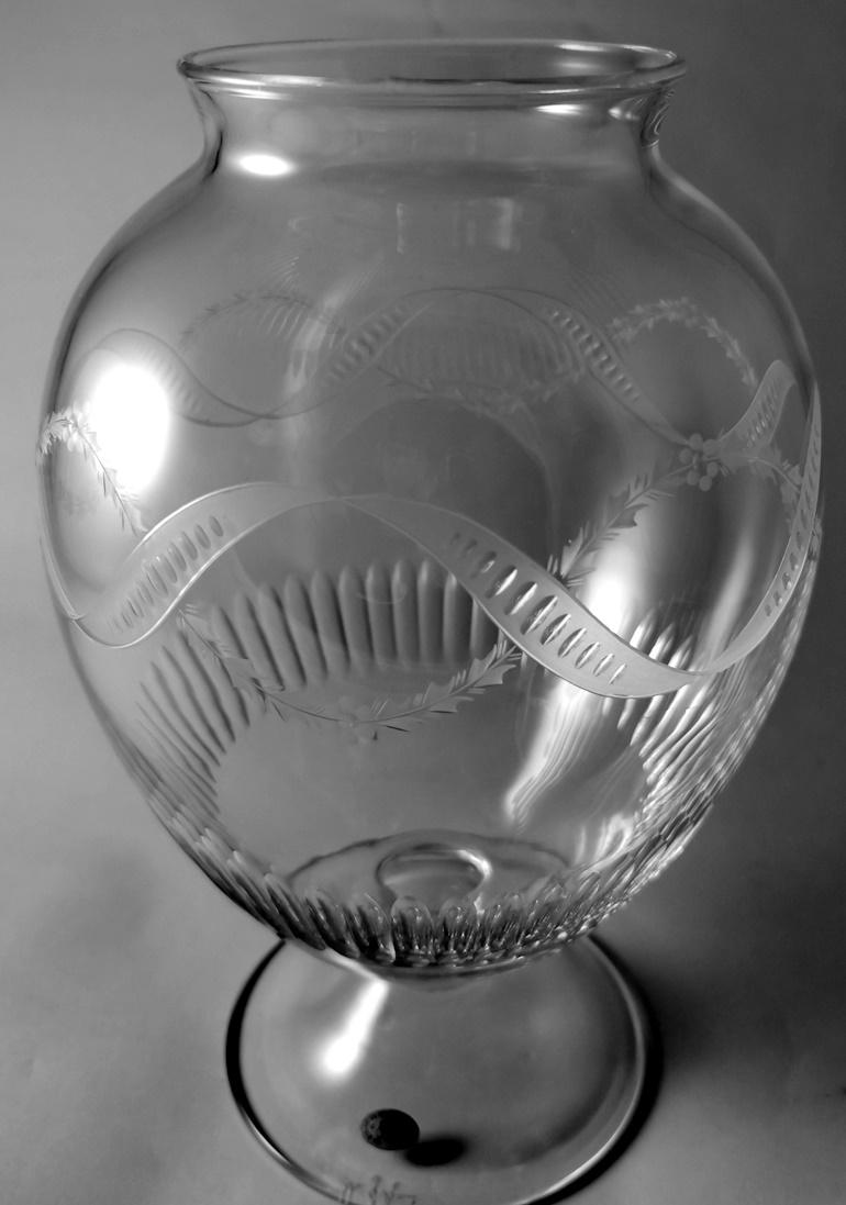 Hand-Crafted Neoclassical Style Italian Crystal Vase With Festoon Engravings For Sale