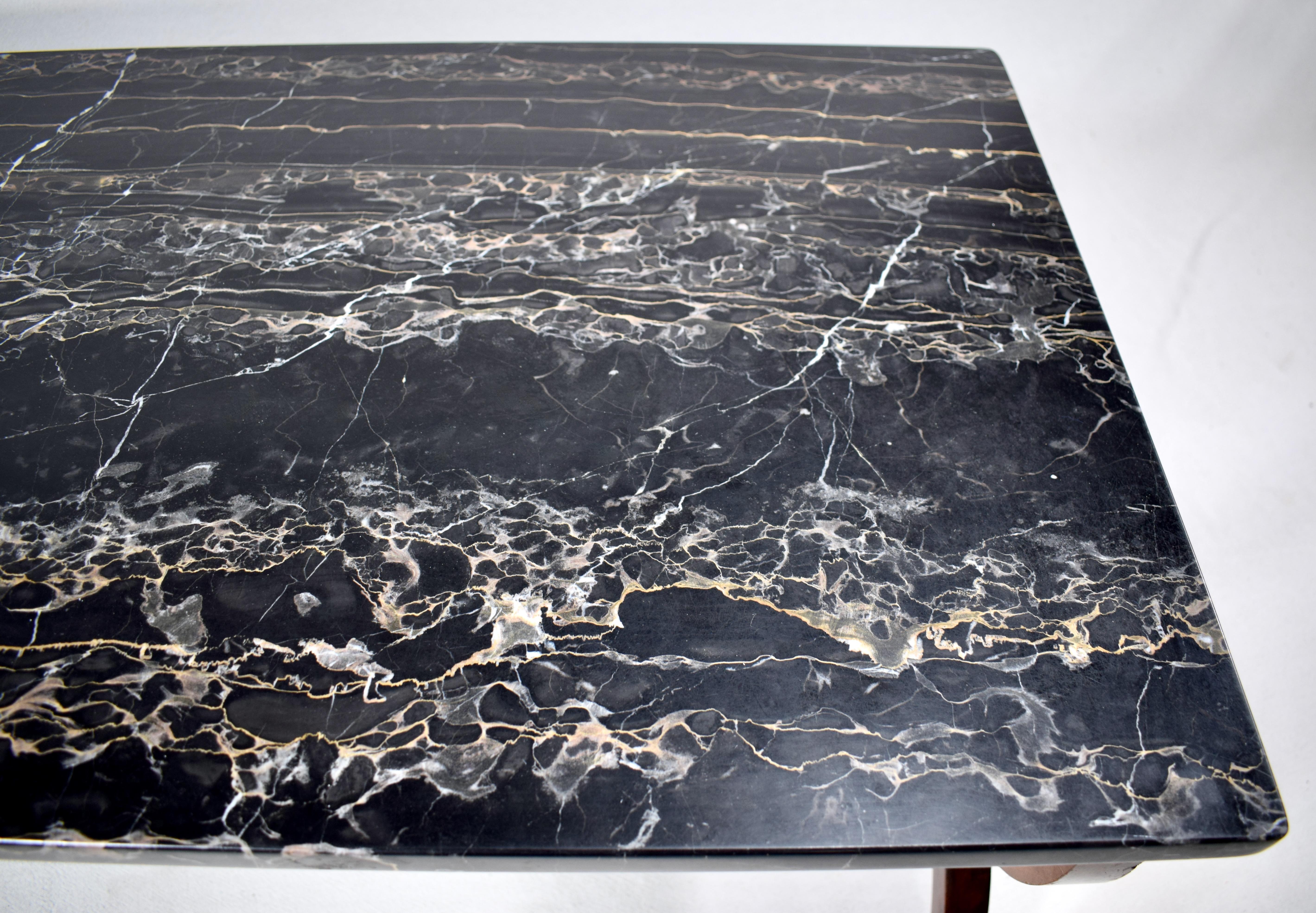 Table à cocktail curule en marbre noir Portoro de style néoclassique italien en vente 3