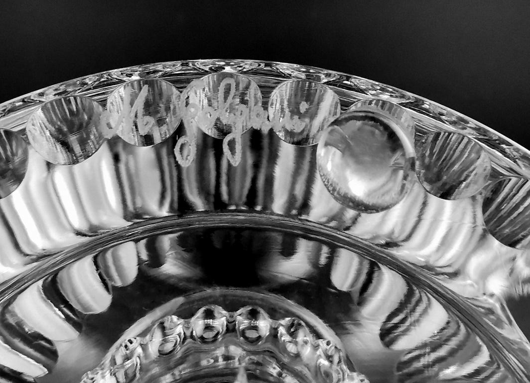 Neoclassical Style Large Italian Crystal Vase with 18th Century Engravings For Sale 11