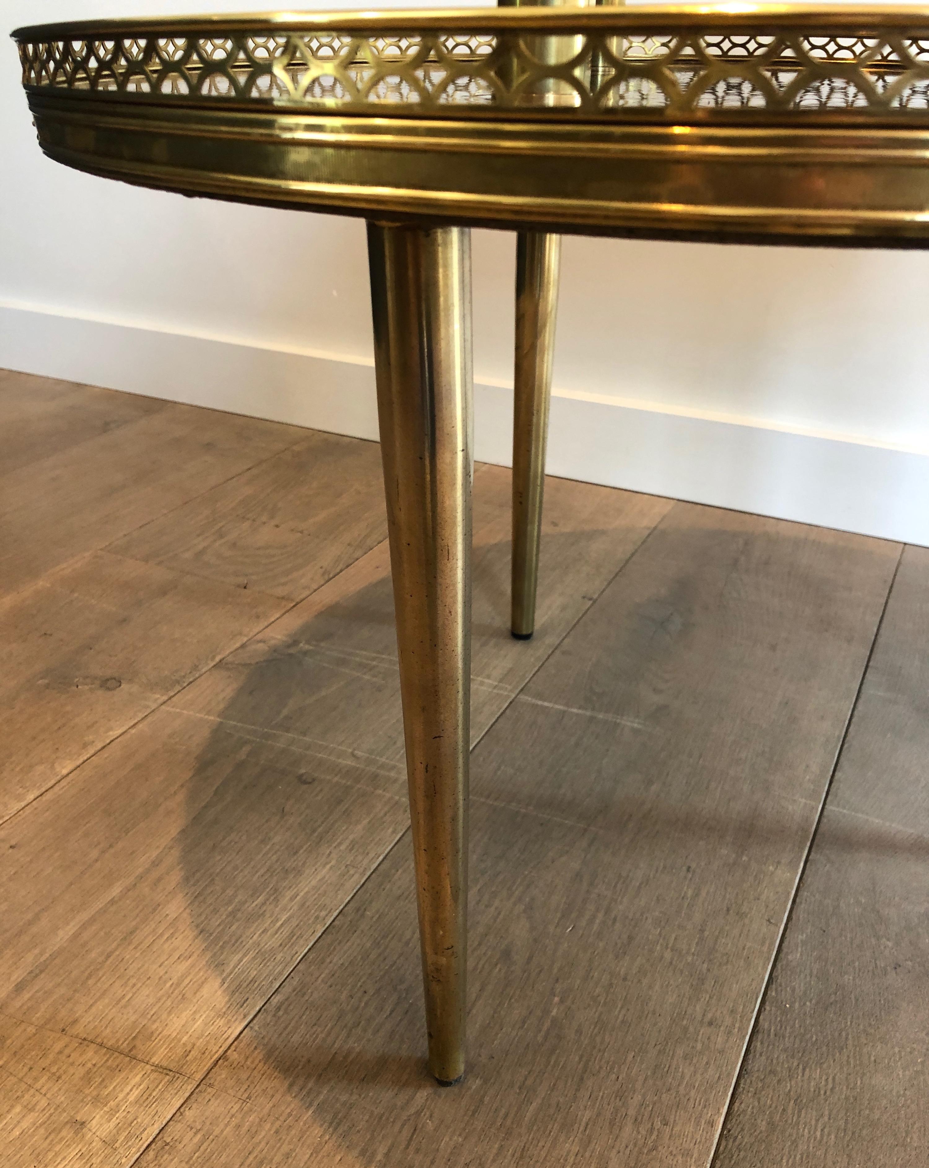 Gueridon a treppiede con base in mogano, ottone e metallo dorato in stile neoclassico, francese in vendita 6