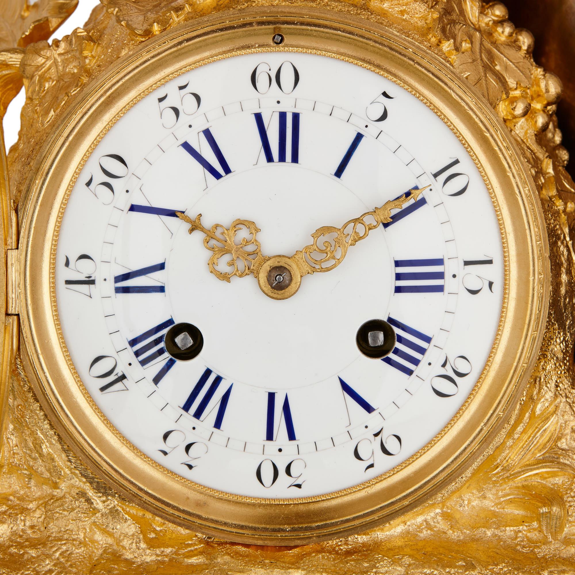 Neoklassischer Stil Malachit und vergoldete Bronze montiert Uhr Set (Louis XVI.) im Angebot
