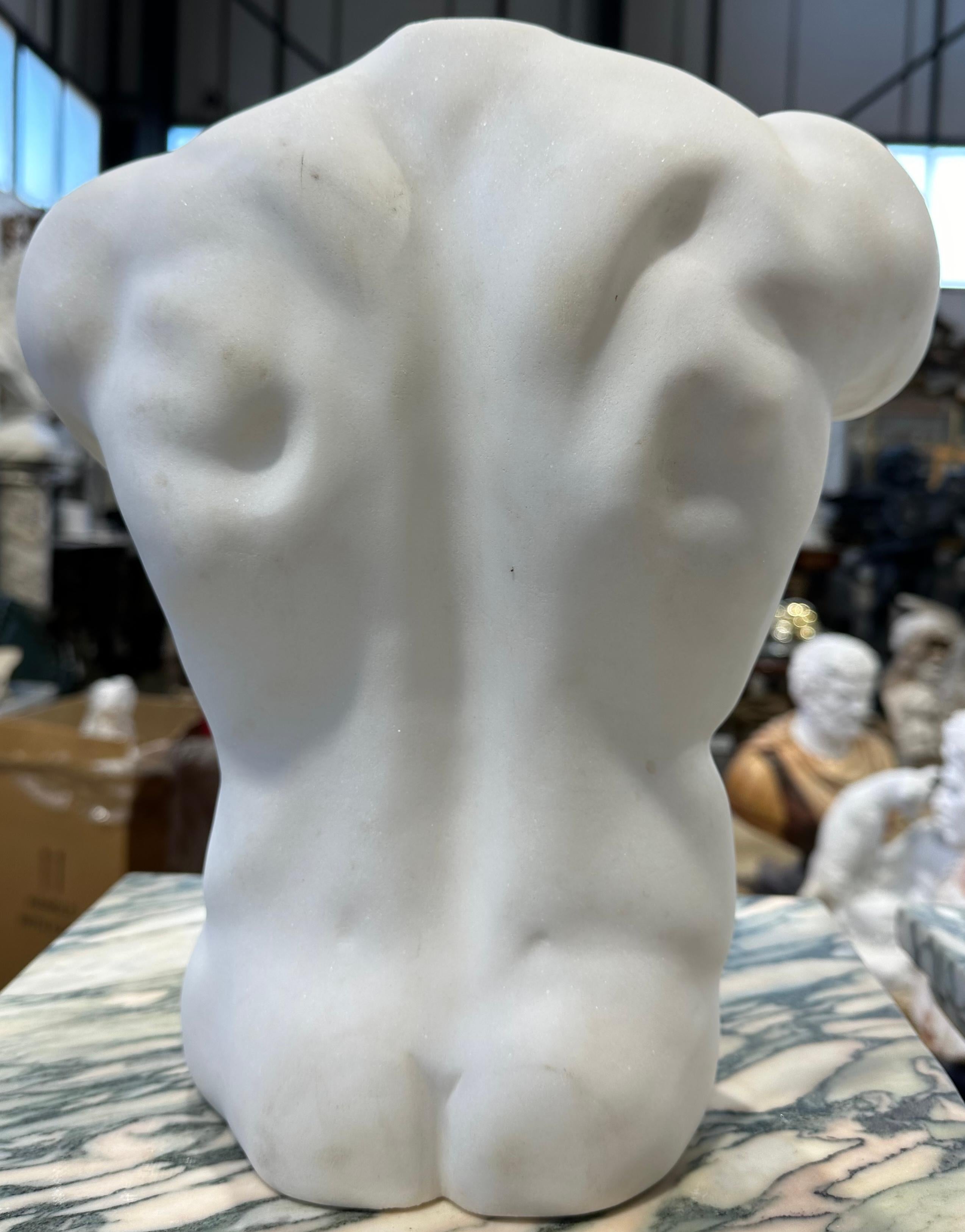 Neoclassical Style Male Marble Torso In Good Condition For Sale In Southall, GB