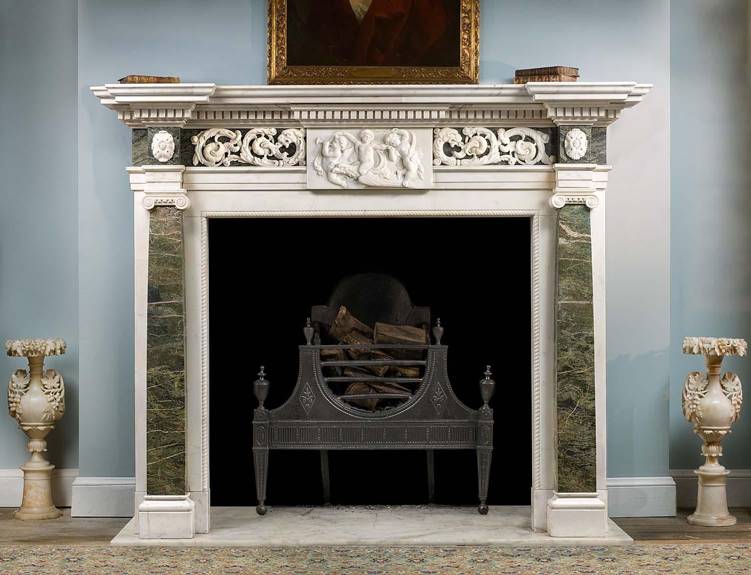 Neoclassical Style Marble Fireplace in Palladian Manner For Sale 1