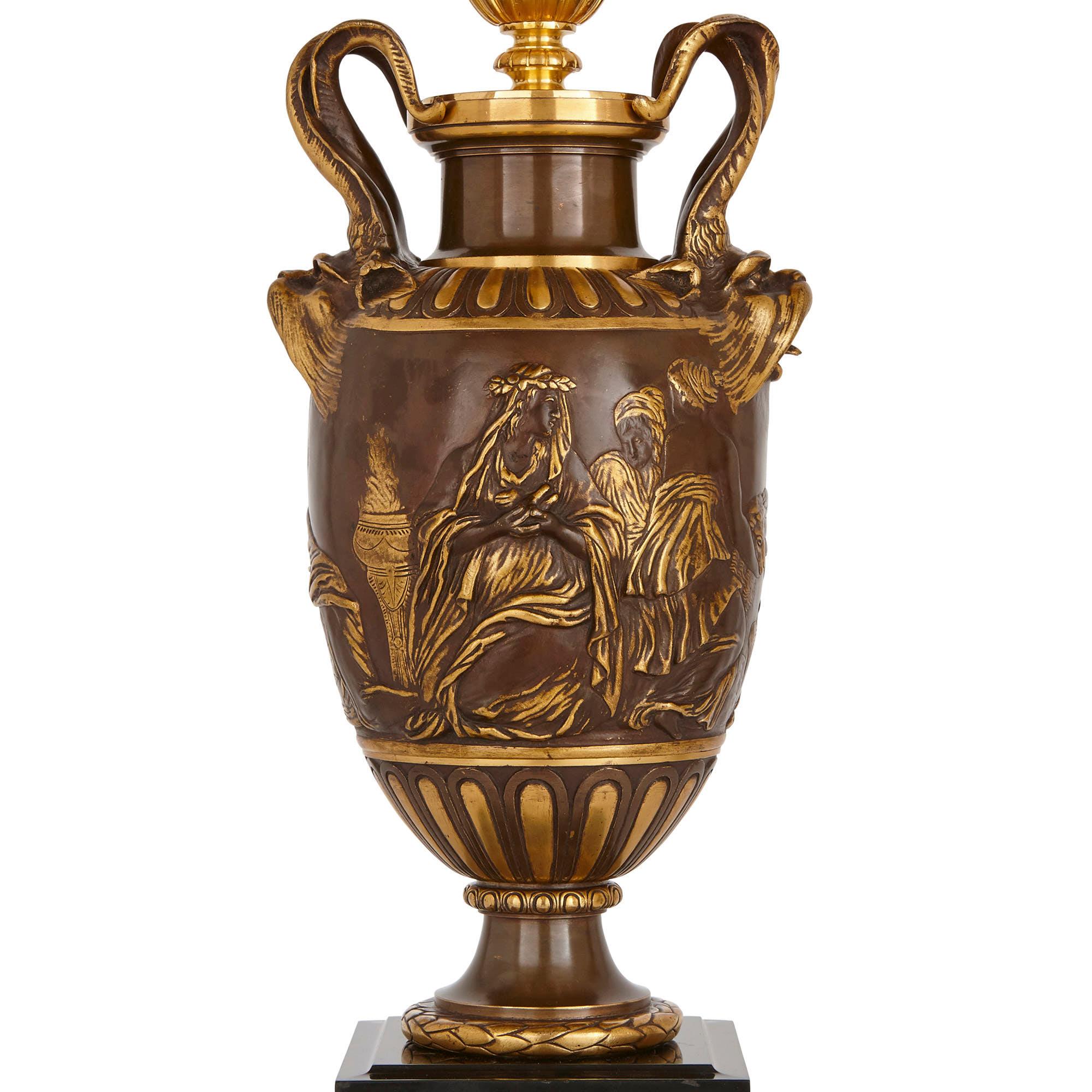 neoklassischer Kandelaber aus Marmor, vergoldeter und patinierter Bronze von Barbedienne  (Neoklassisch) im Angebot