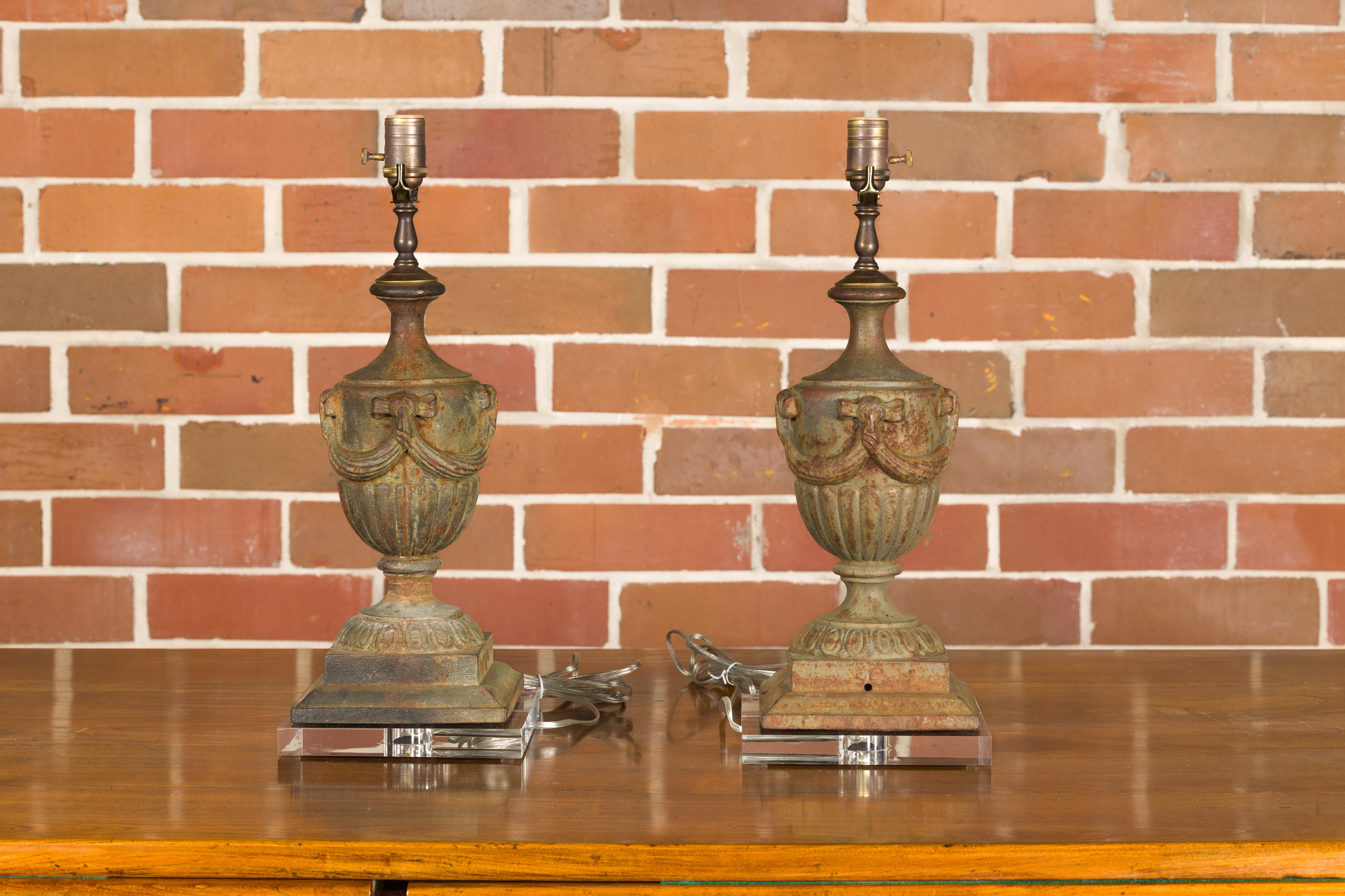 20th Century Neoclassical Style Midcentury Iron Table Lamps on Lucite Bases, a Pair For Sale