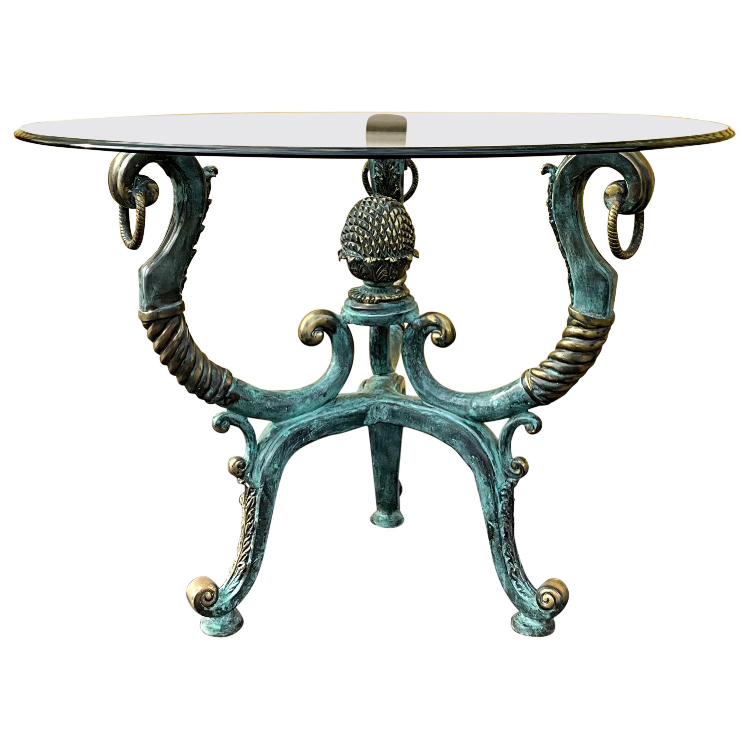 Stile neoclassico in ottone patinato / bronzo  Tavolo da centro o da pranzo di Labarge in vendita