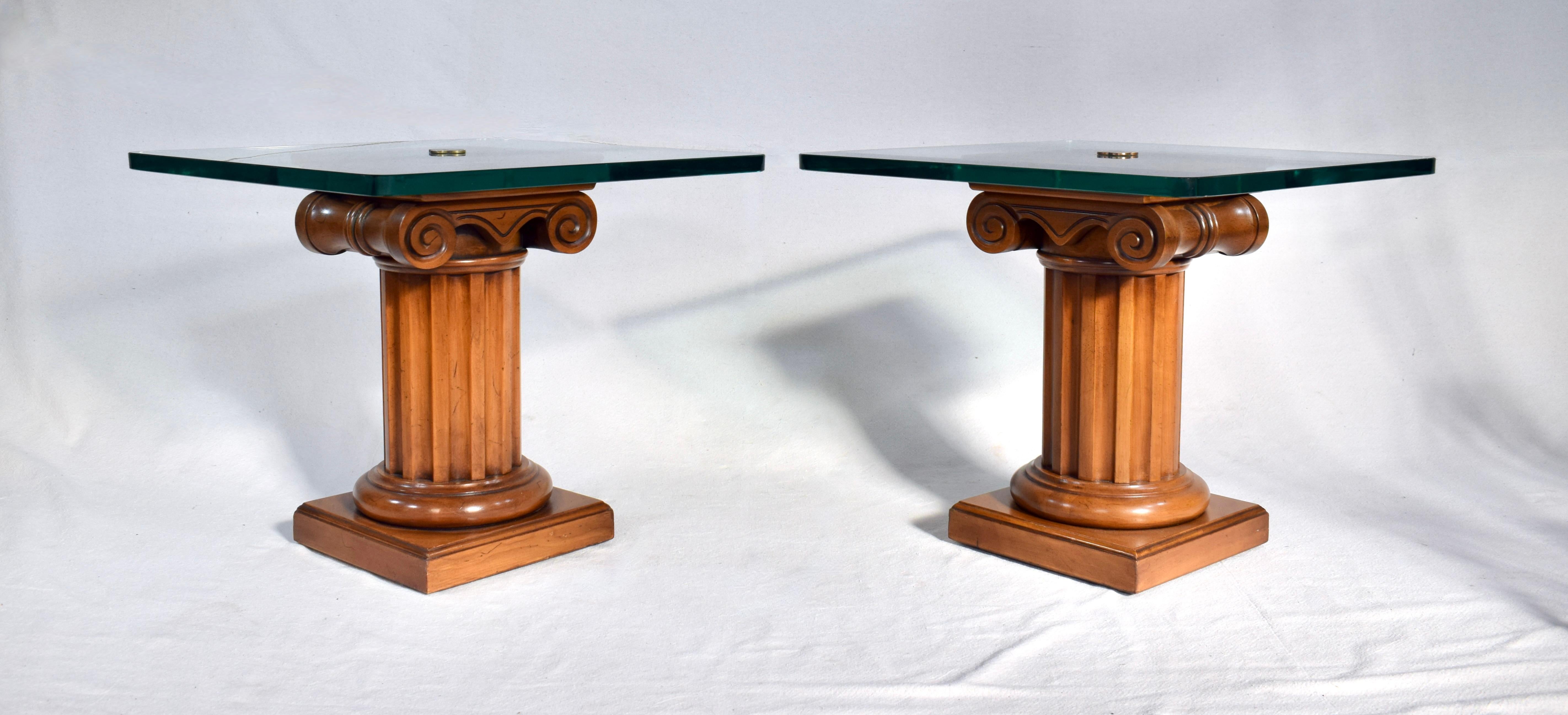 Neoclassical Style Pedestal End Tables by John Stuart In Good Condition For Sale In Southampton, NJ