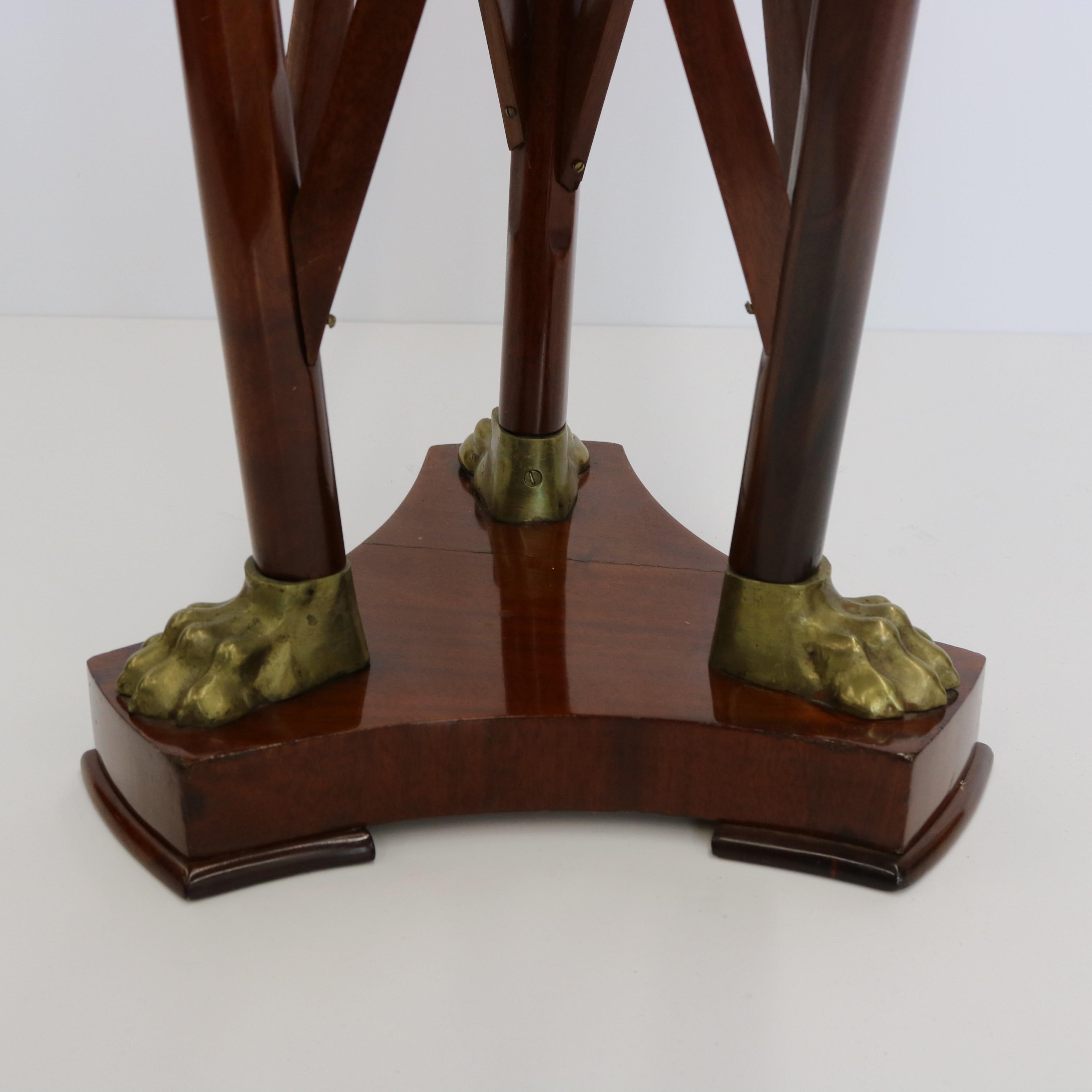 French Neoclassical-style Pedestal For Sale