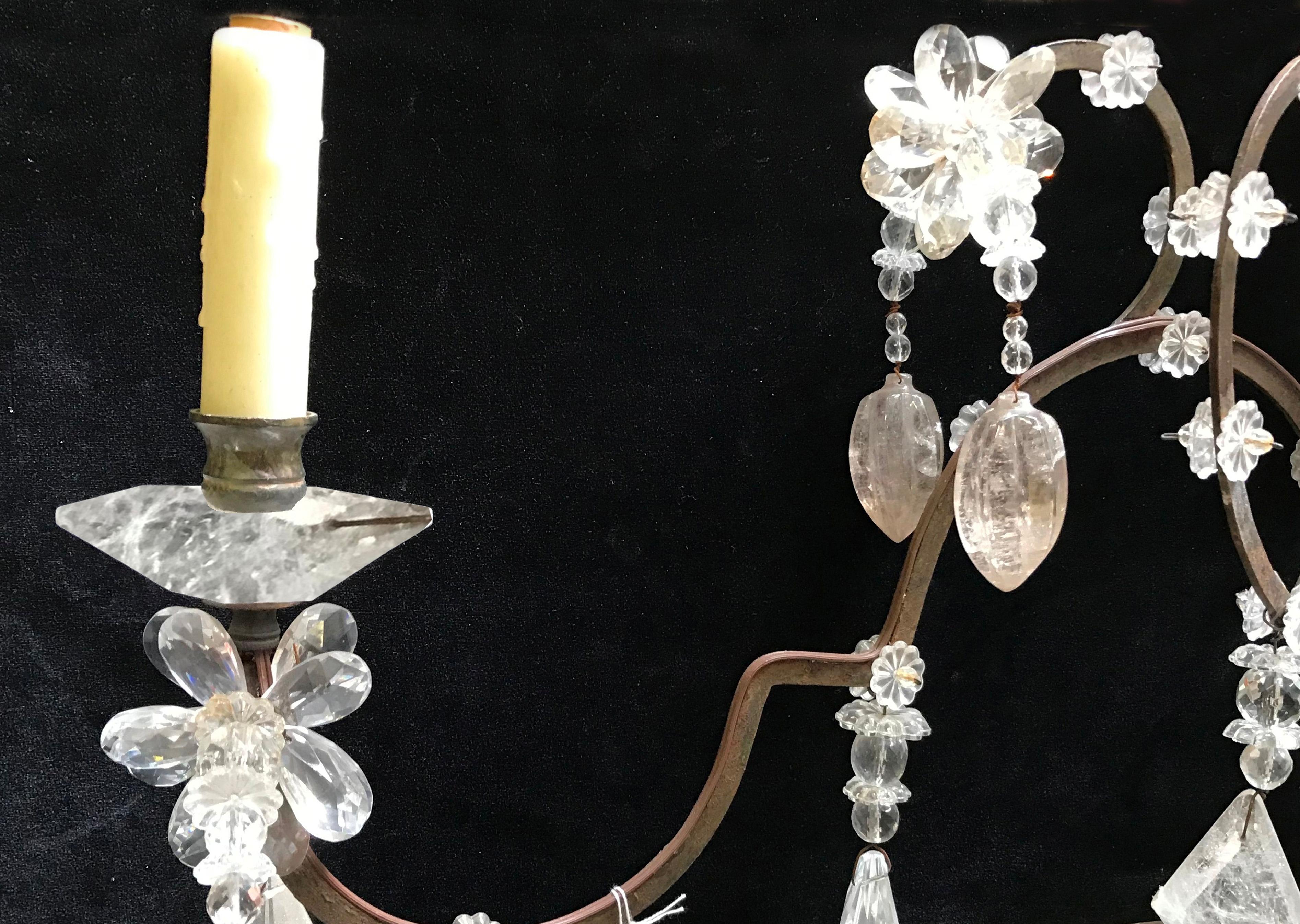 Lustre en cristal de roche de style néoclassique, 6 lumières Bon état - En vente à Cypress, CA