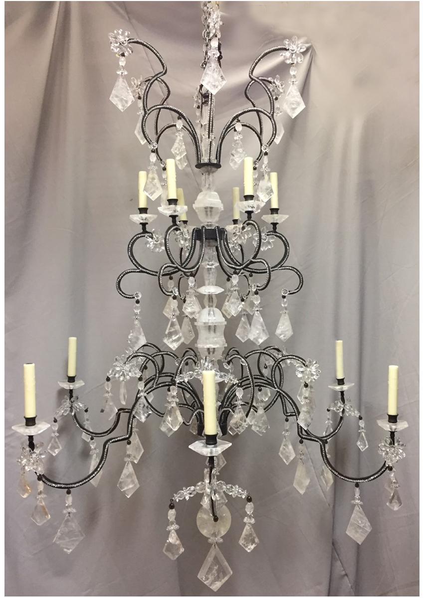 Zwölf-Licht-Kronleuchter aus Bergkristall im neoklassischen Stil im Angebot 9