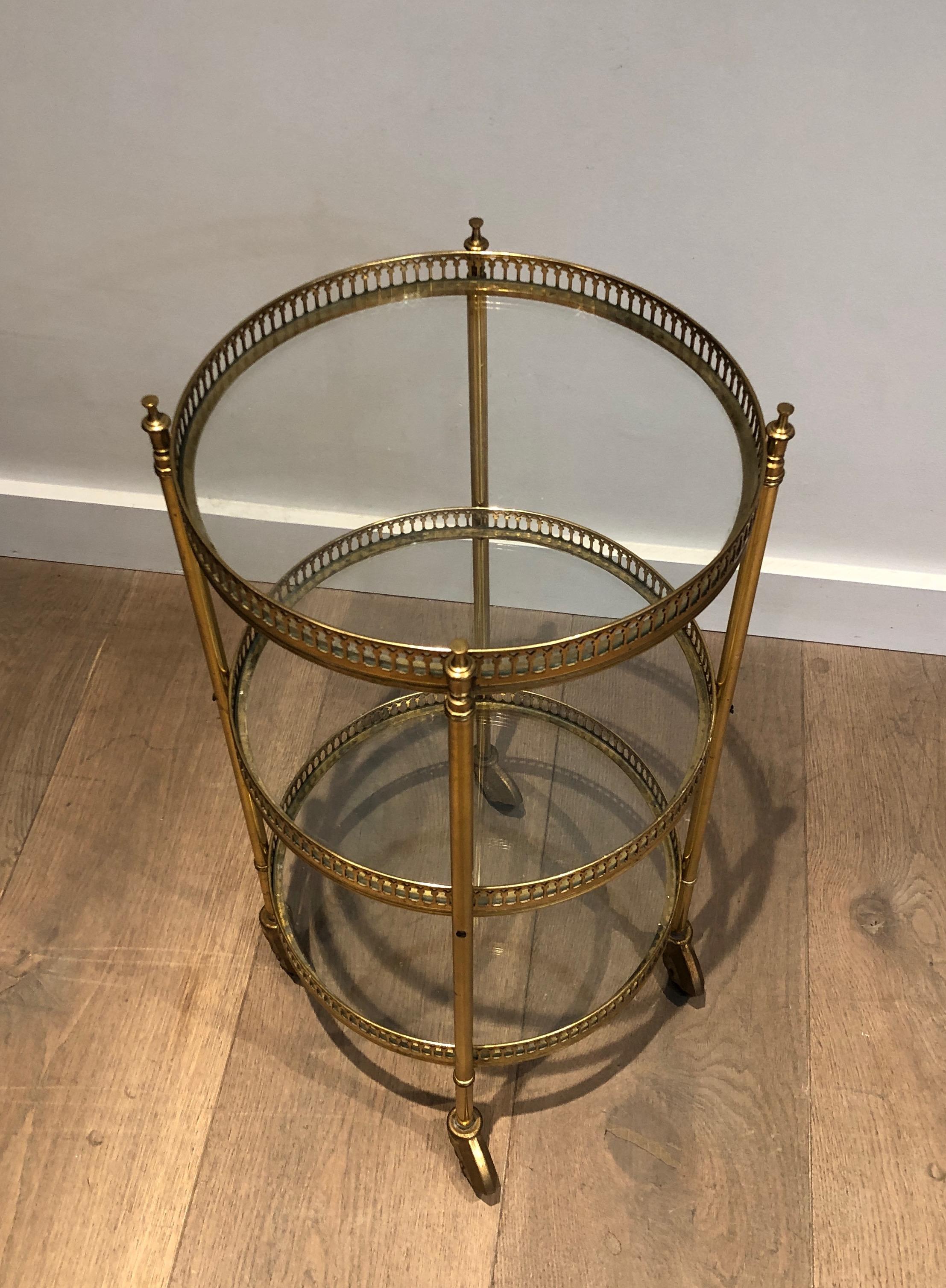 Neoclassical Style Round Brass Bar Cart, Attributed to Maison Jansen In Good Condition In Marcq-en-Barœul, Hauts-de-France