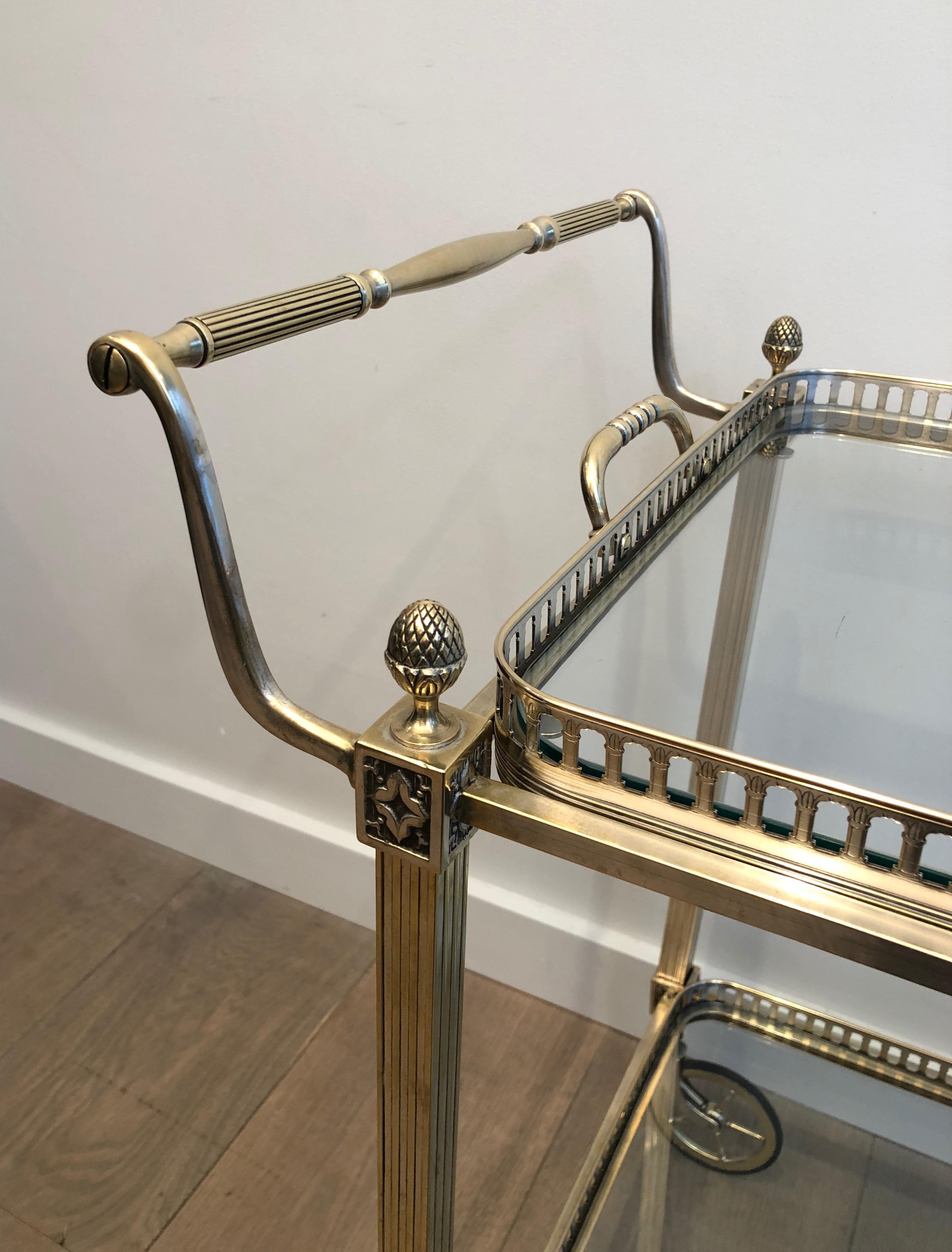 Neoclassical Style Silver Metal and Brass Drinks Trolley by Maison Bagués In Good Condition In Marcq-en-Barœul, Hauts-de-France